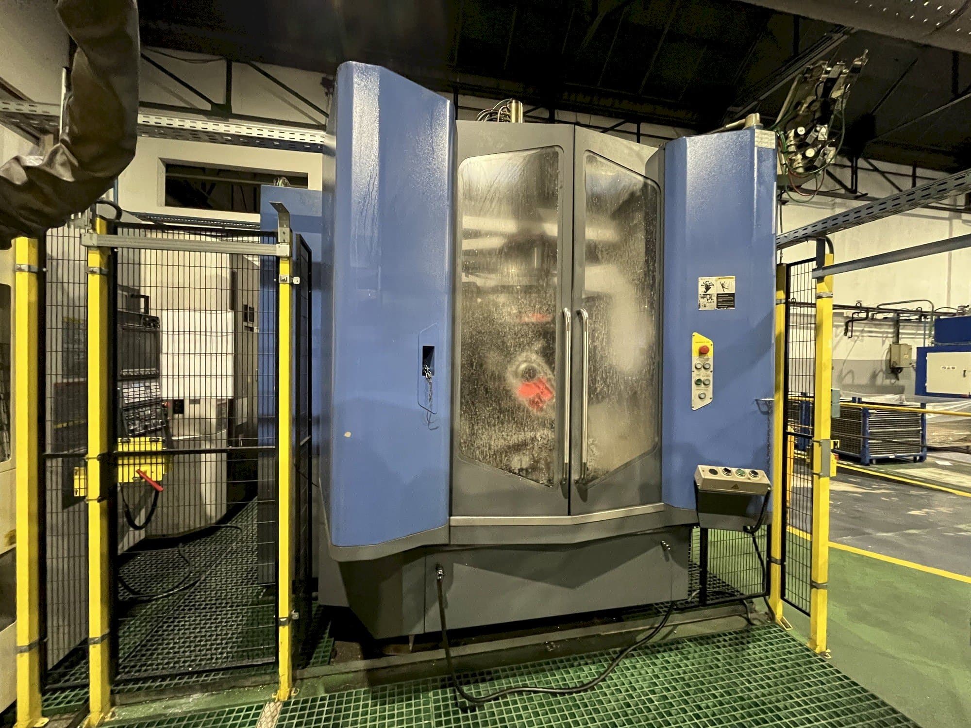 MACHINE_IMG_ALT_FRONT_VIEW