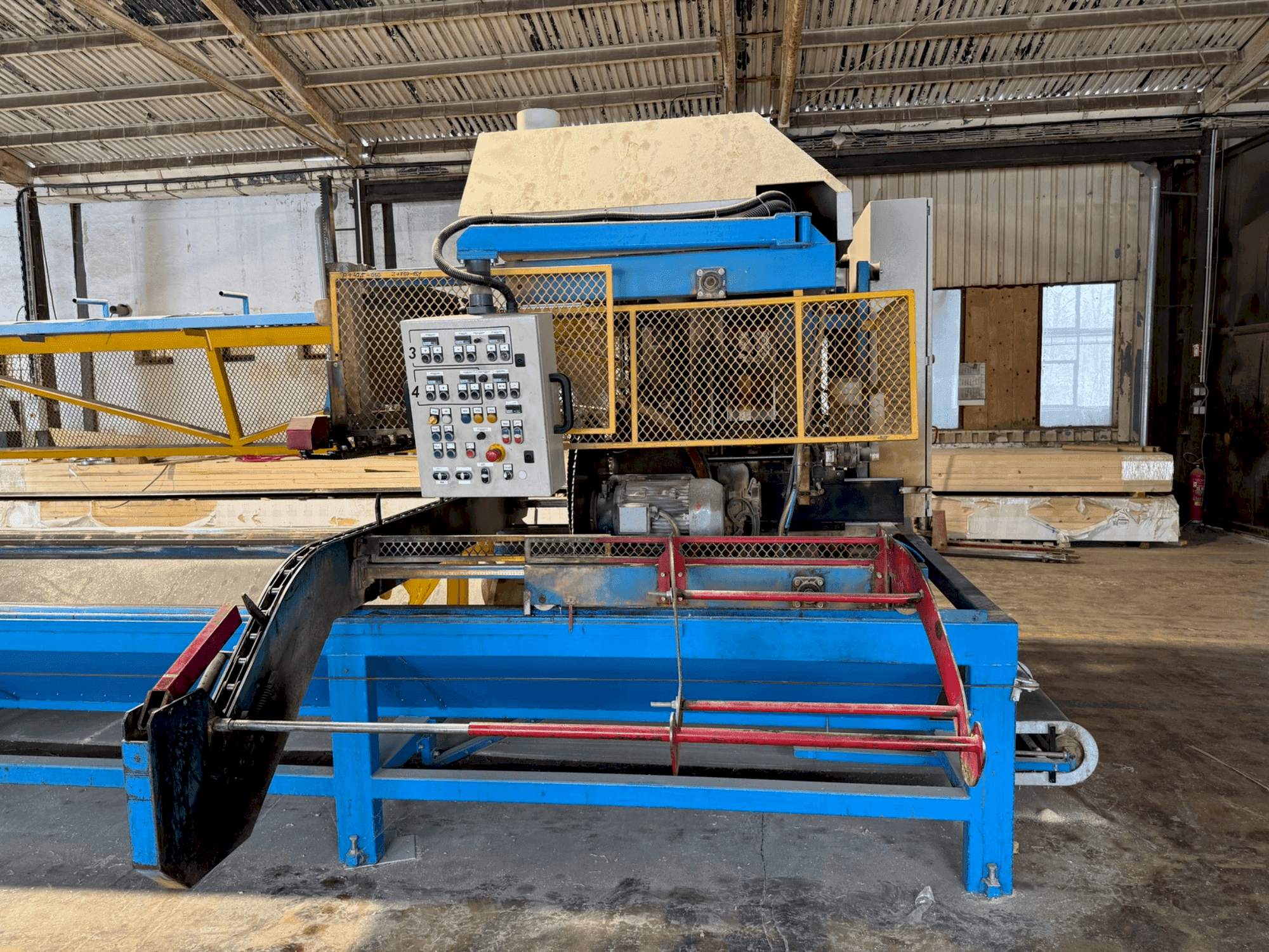 MACHINE_IMG_ALT_FRONT_VIEW