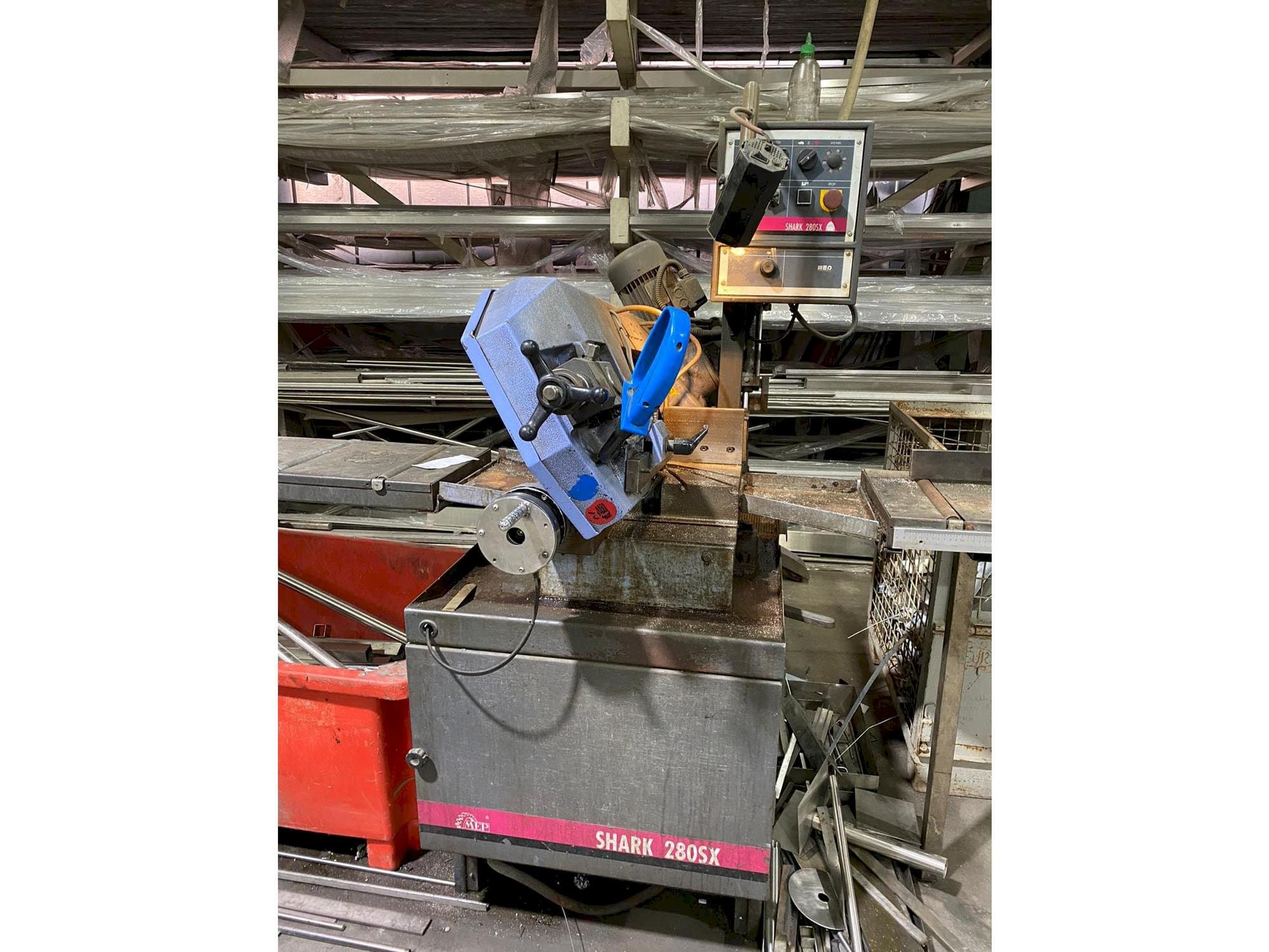 MACHINE_IMG_ALT_FRONT_VIEW