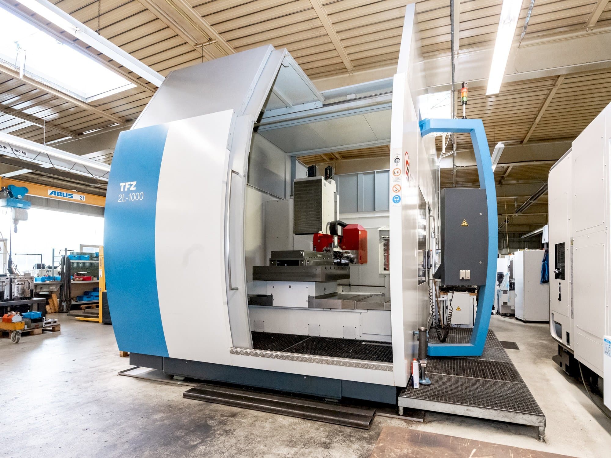 MACHINE_IMG_ALT_FRONT_VIEW