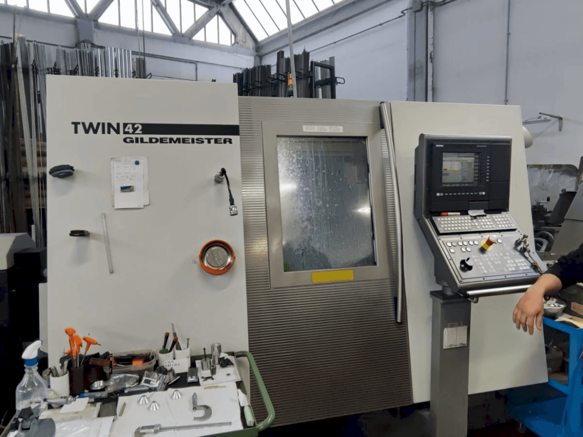 MACHINE_IMG_ALT_FRONT_VIEW