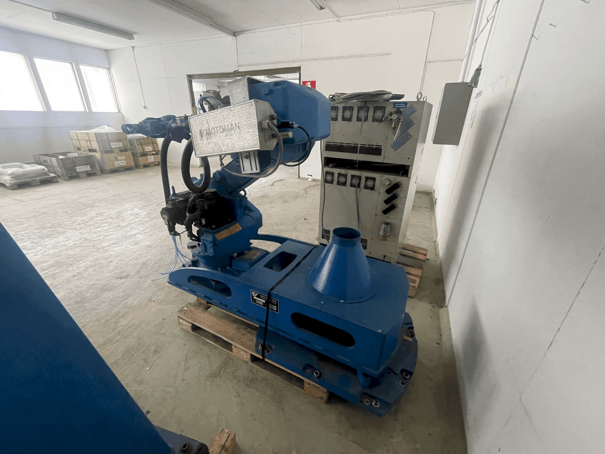 MACHINE_IMG_ALT_FRONT_VIEW