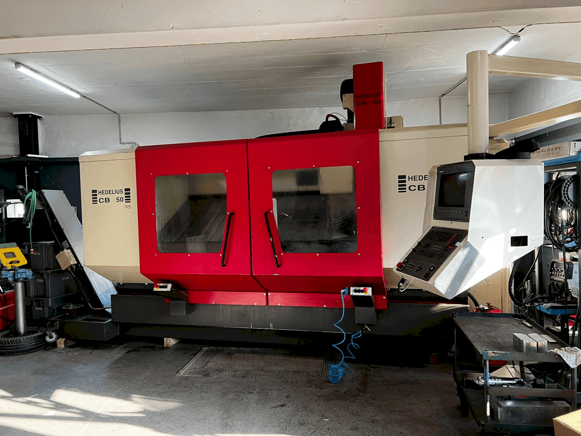 MACHINE_IMG_ALT_FRONT_VIEW