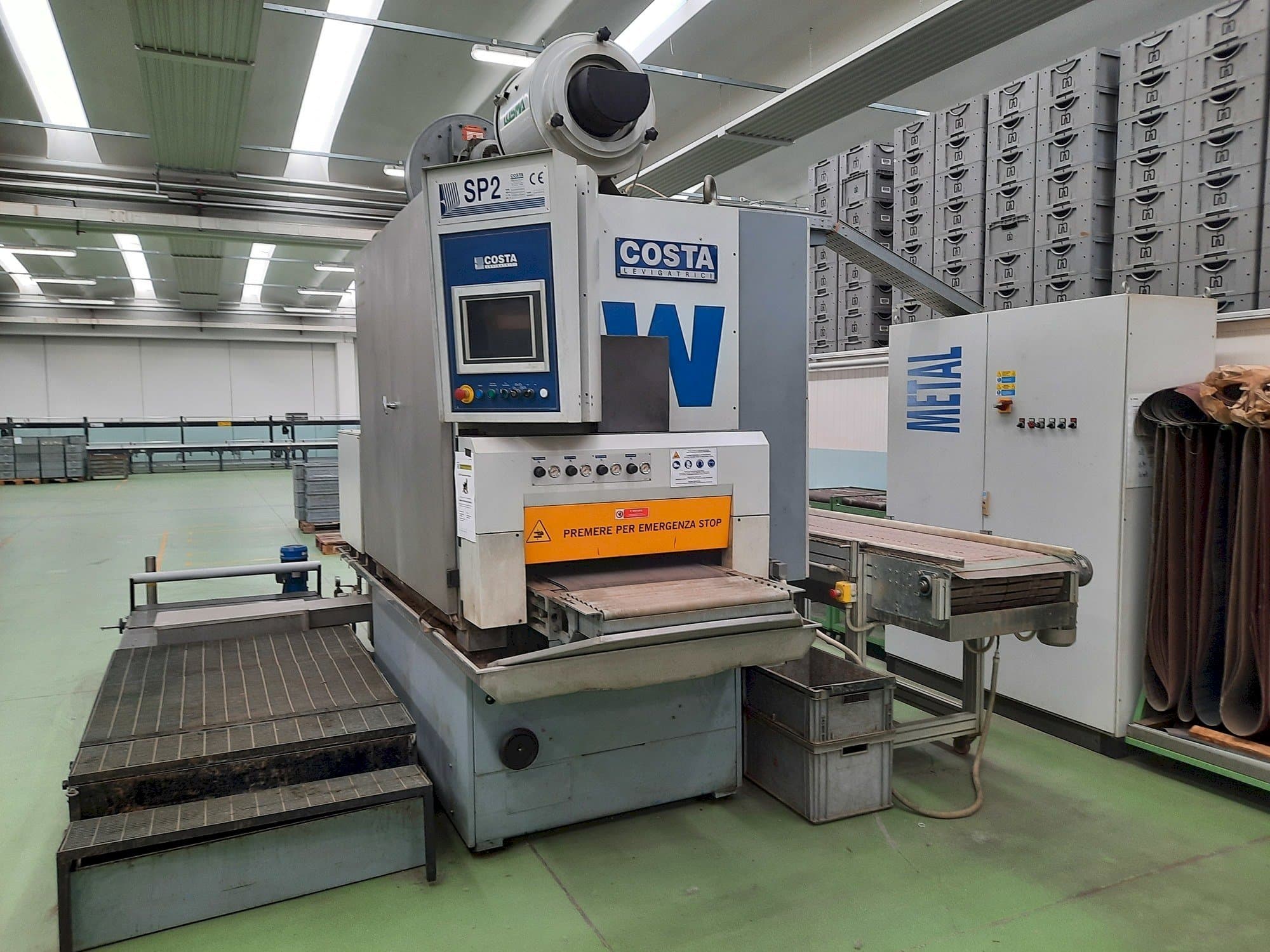 MACHINE_IMG_ALT_FRONT_VIEW