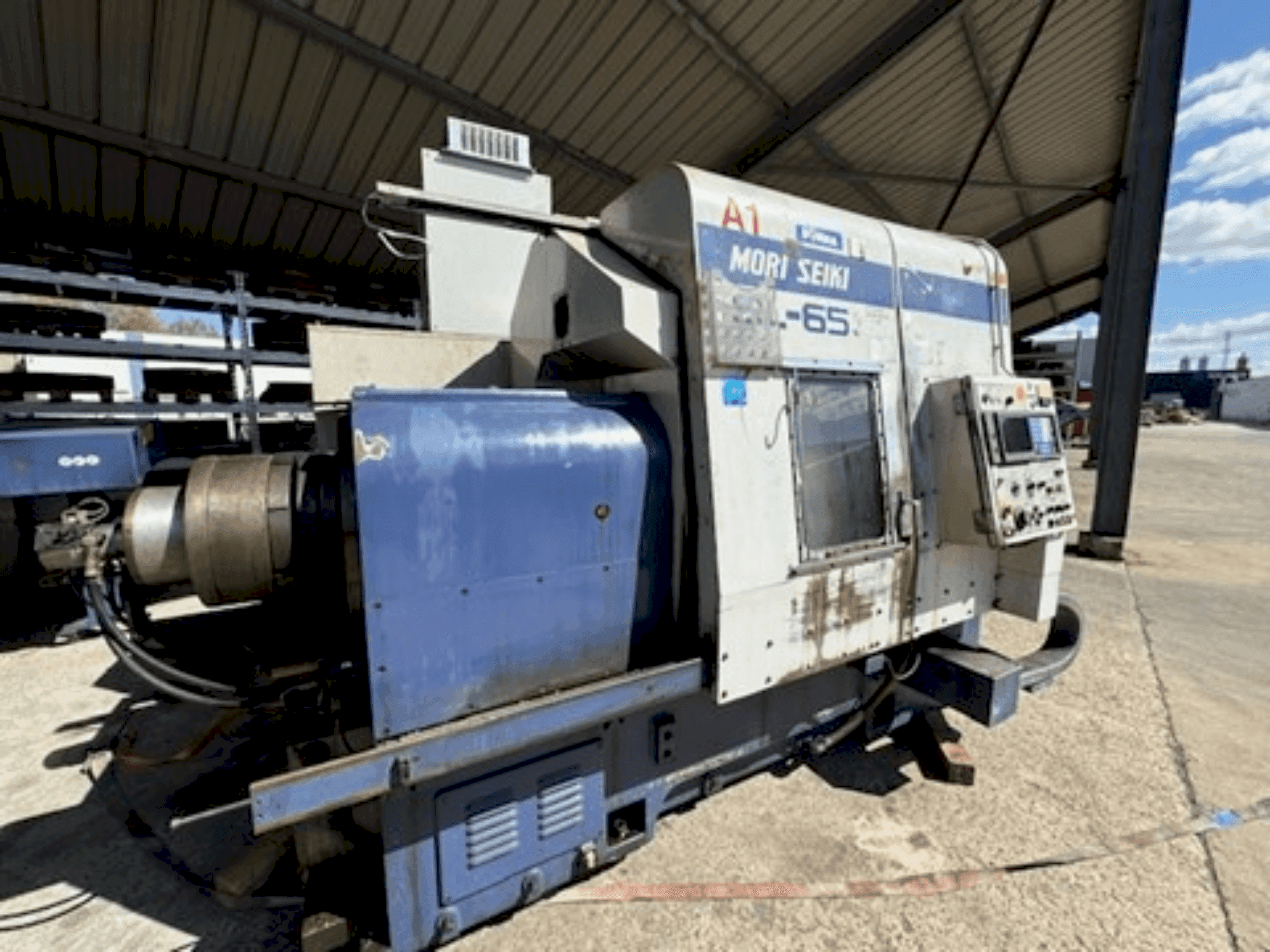 MACHINE_IMG_ALT_FRONT_VIEW