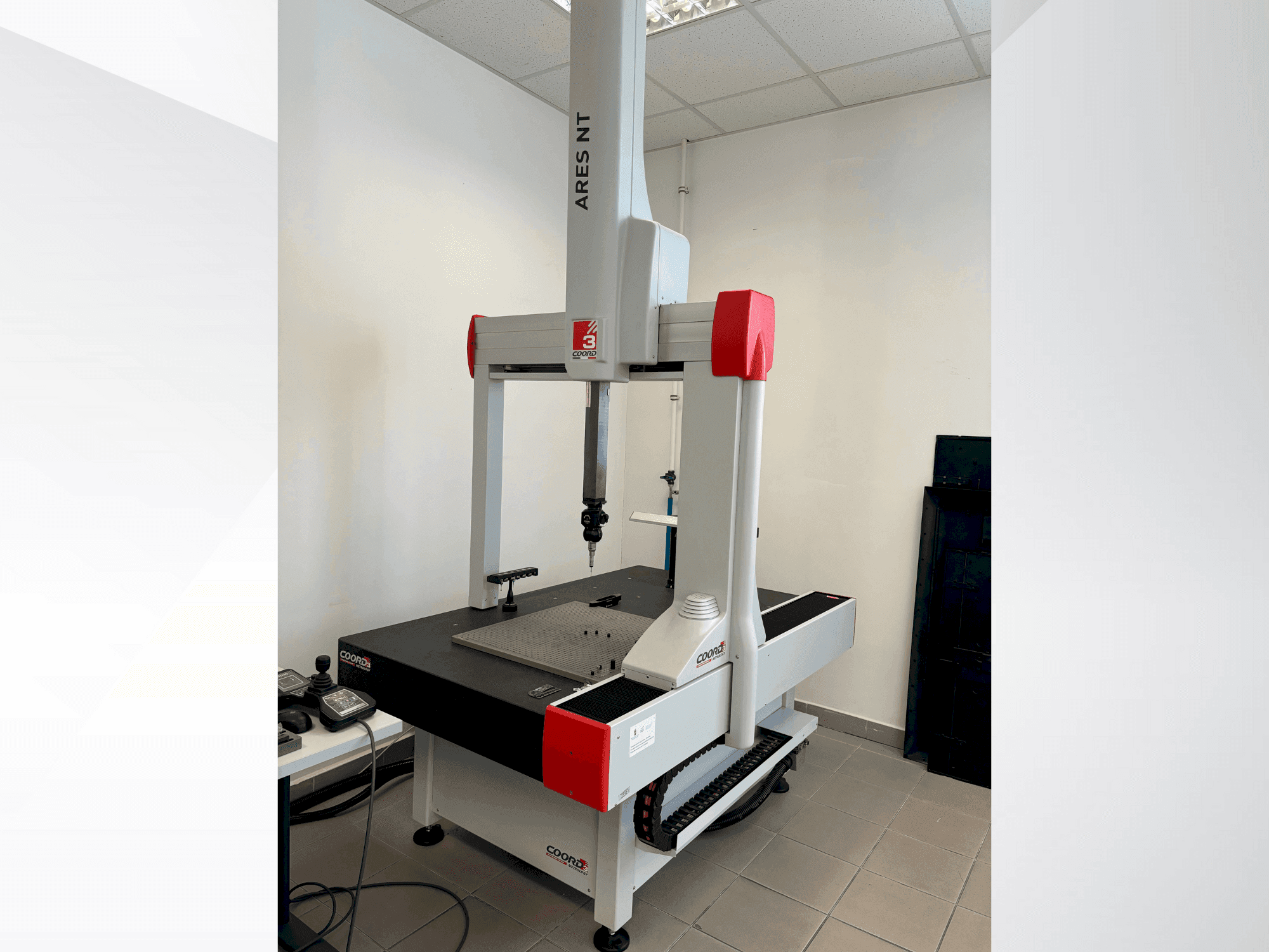 MACHINE_IMG_ALT_FRONT_VIEW