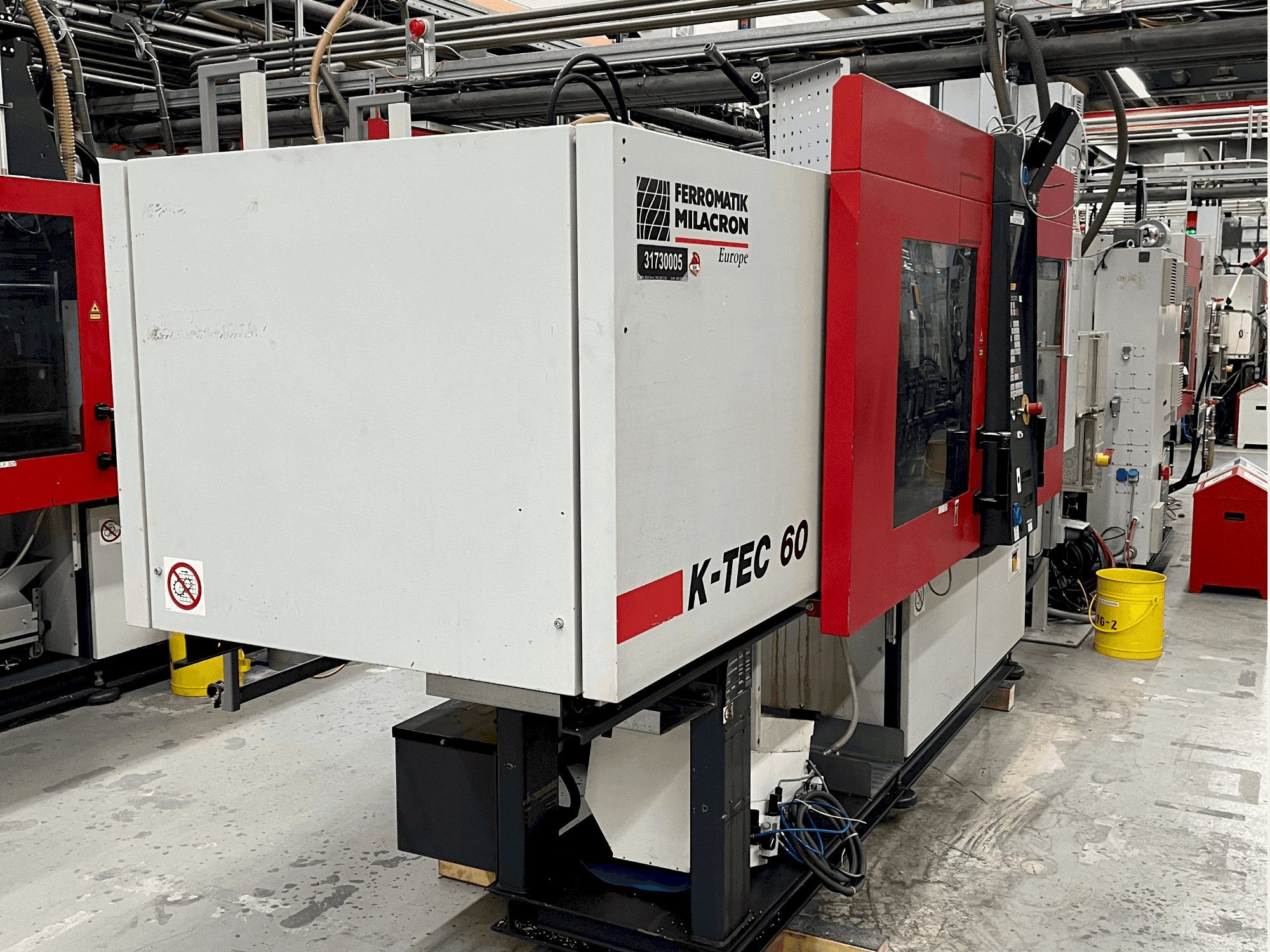 MACHINE_IMG_ALT_FRONT_VIEW