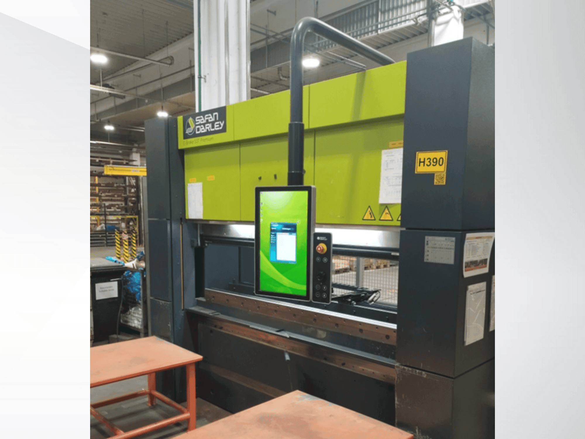 MACHINE_IMG_ALT_FRONT_VIEW