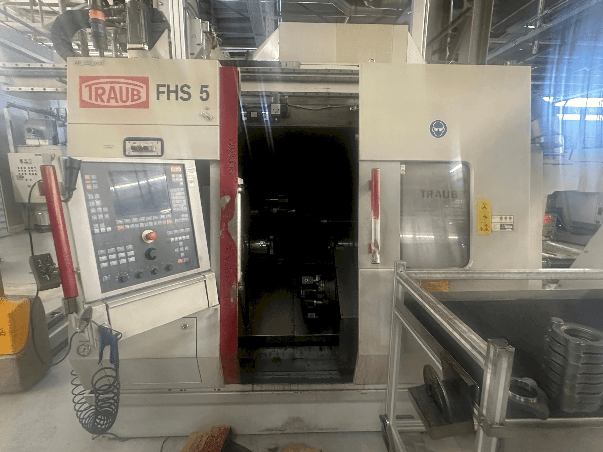 MACHINE_IMG_ALT_FRONT_VIEW