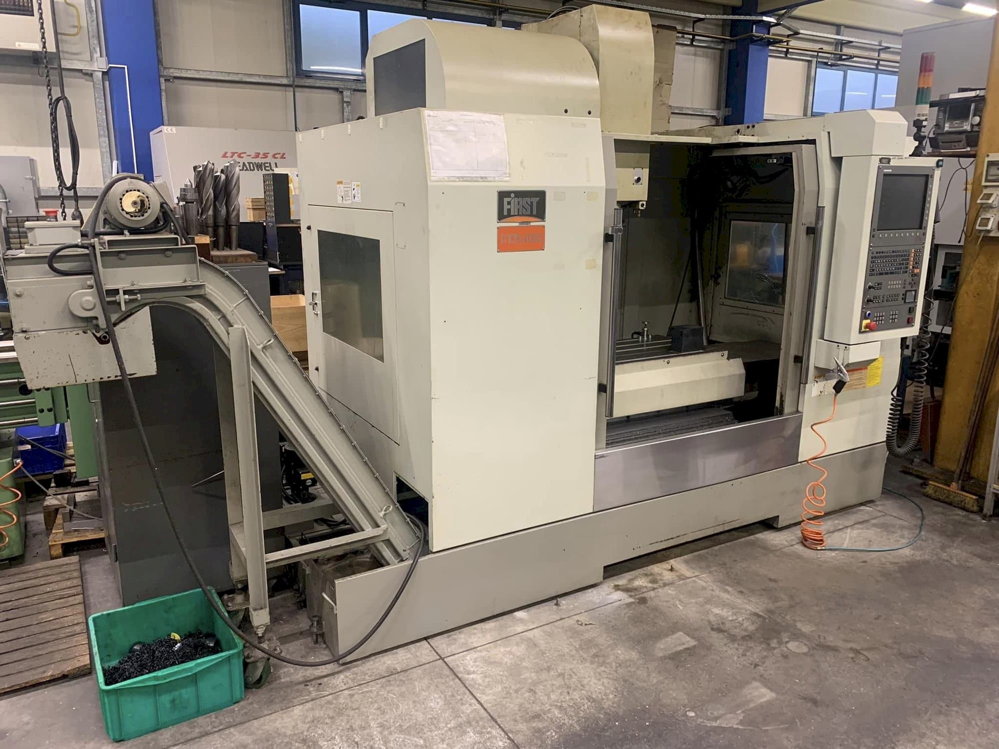 MACHINE_IMG_ALT_FRONT_VIEW