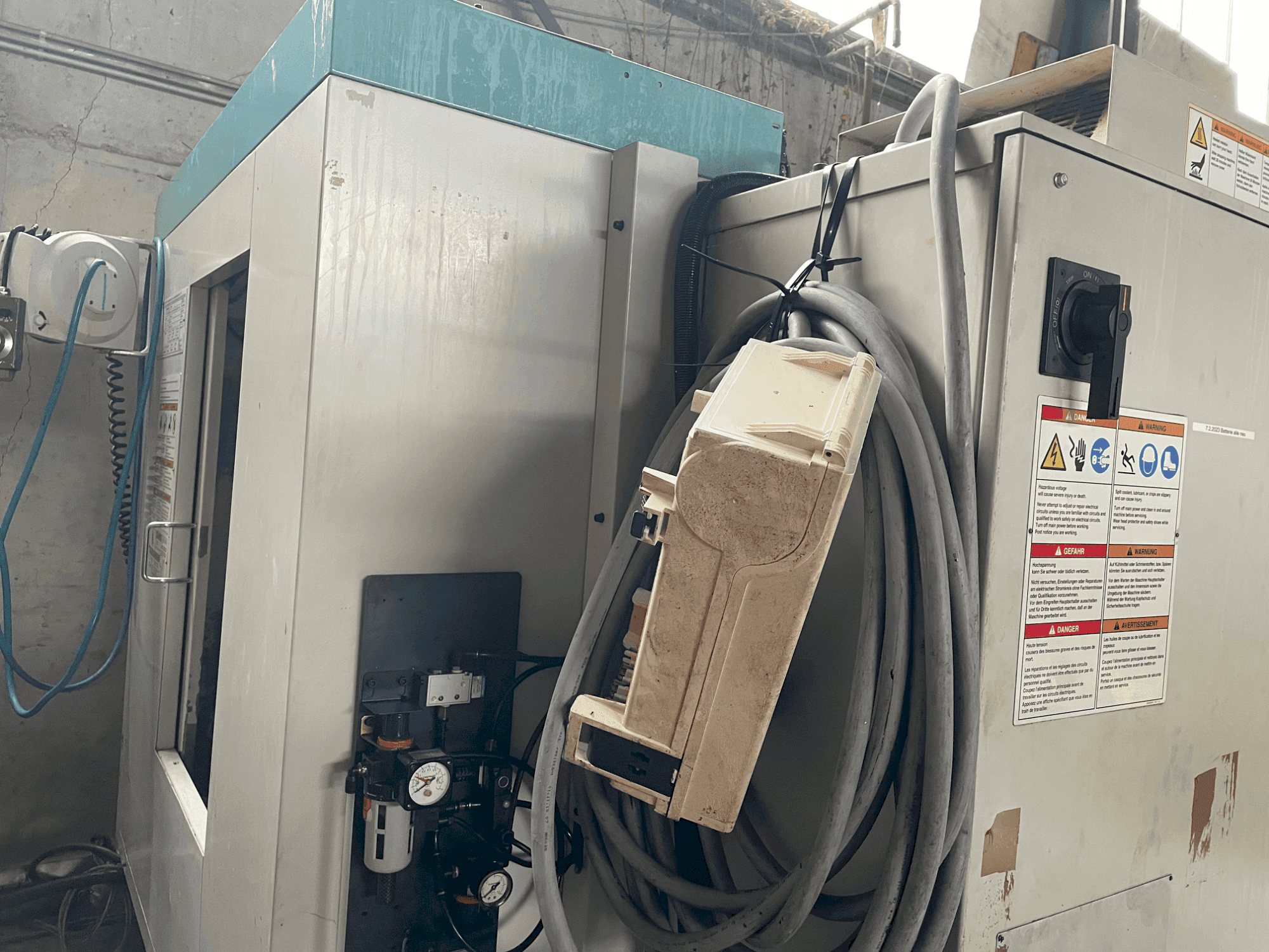 MACHINE_IMG_ALT_FRONT_VIEW