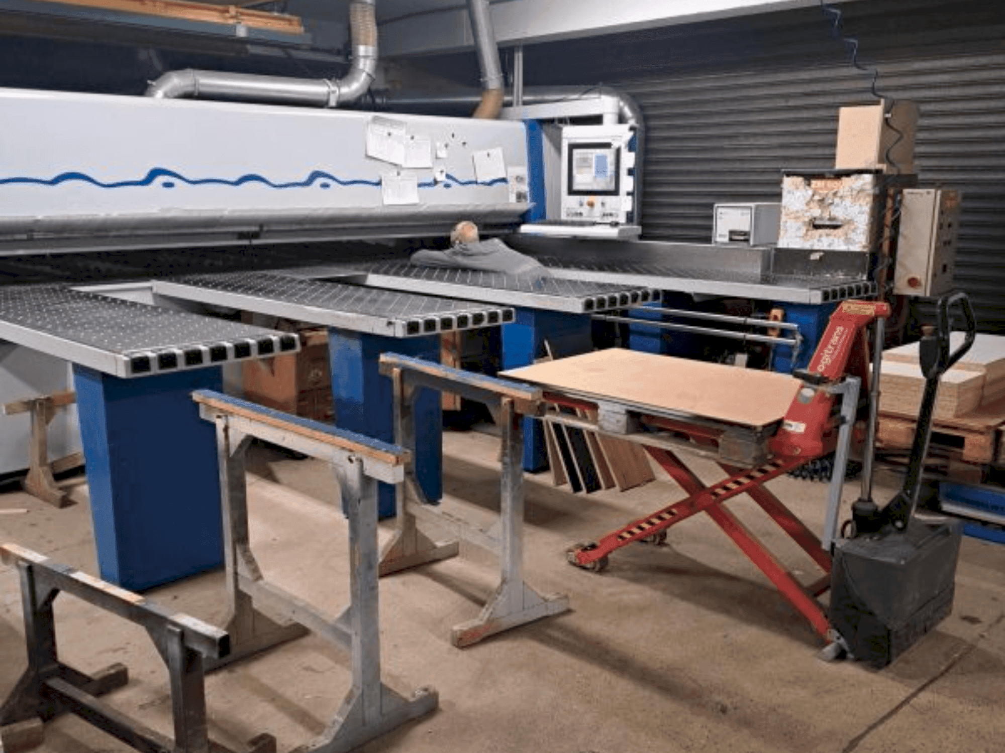 MACHINE_IMG_ALT_FRONT_VIEW