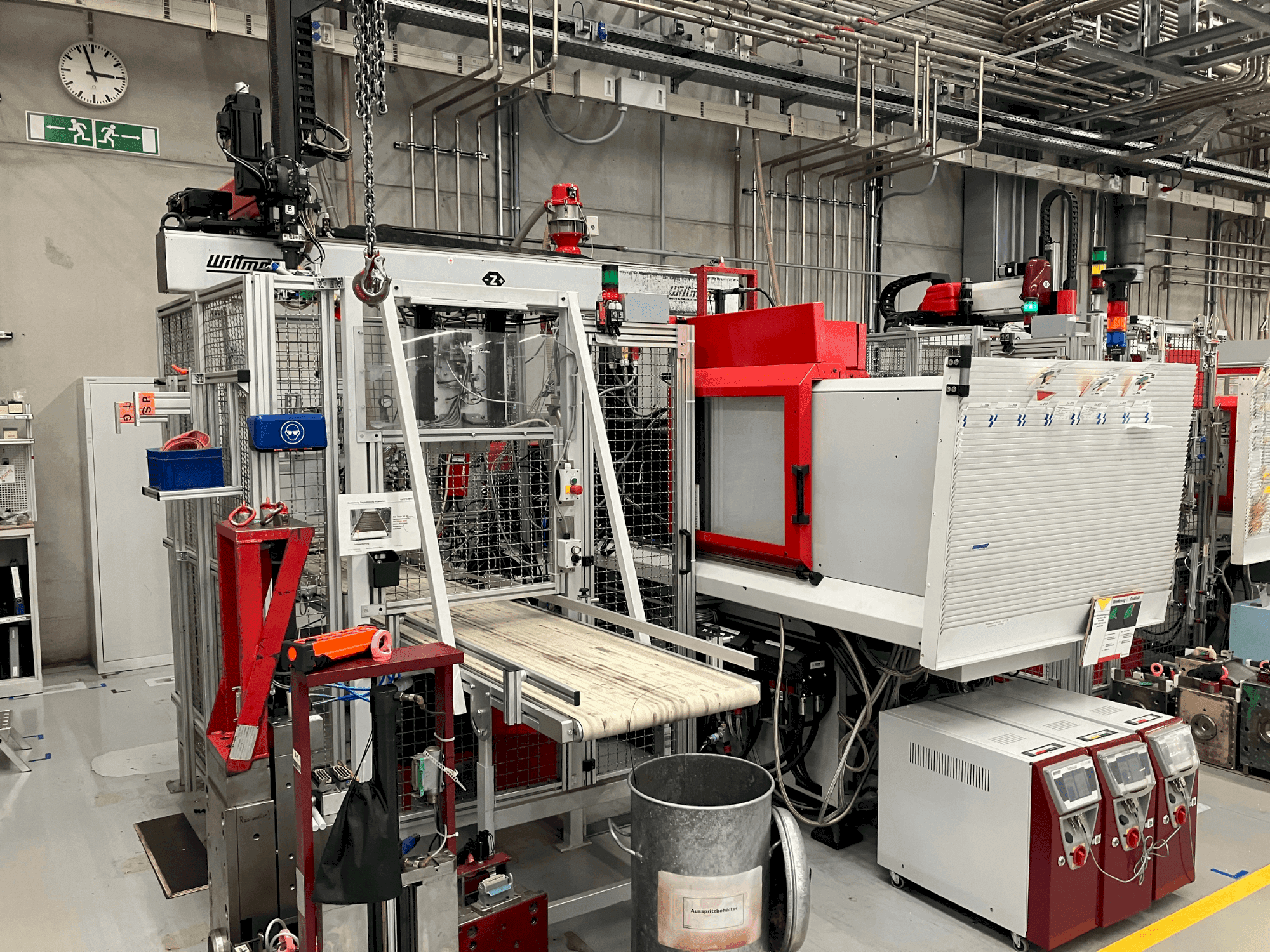 MACHINE_IMG_ALT_FRONT_VIEW