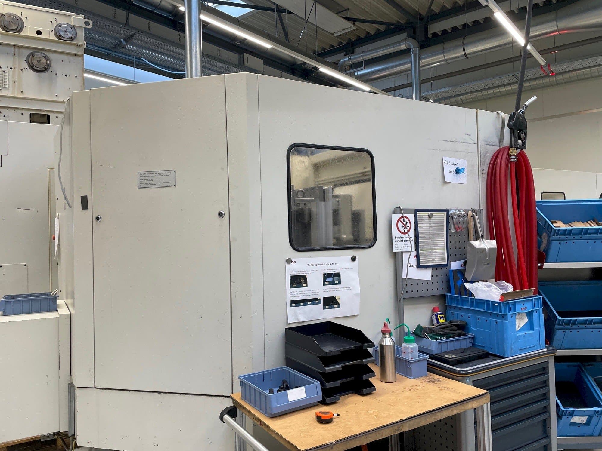 MACHINE_IMG_ALT_LEFT_SIDE_VIEW