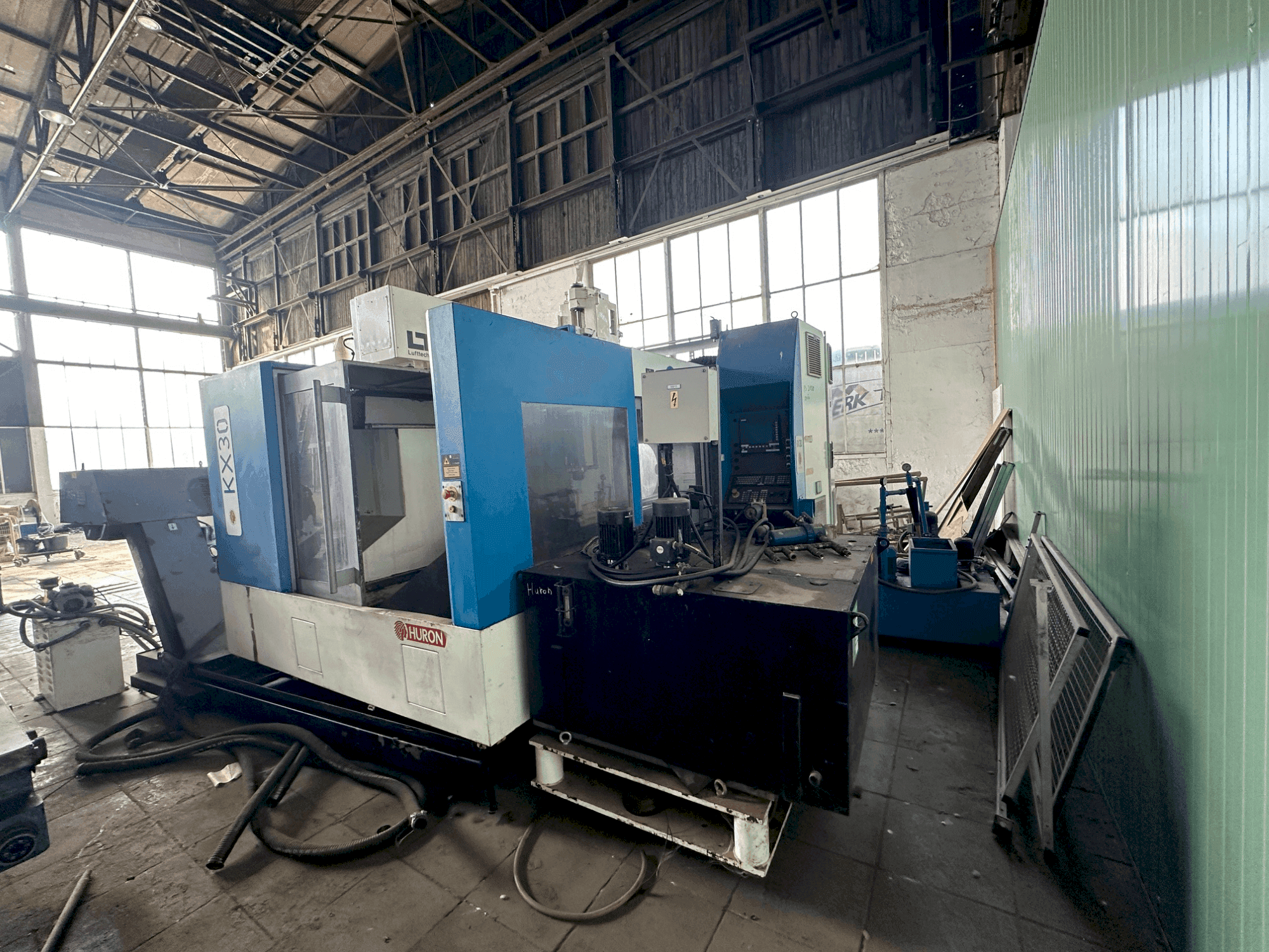 MACHINE_IMG_ALT_FRONT_VIEW