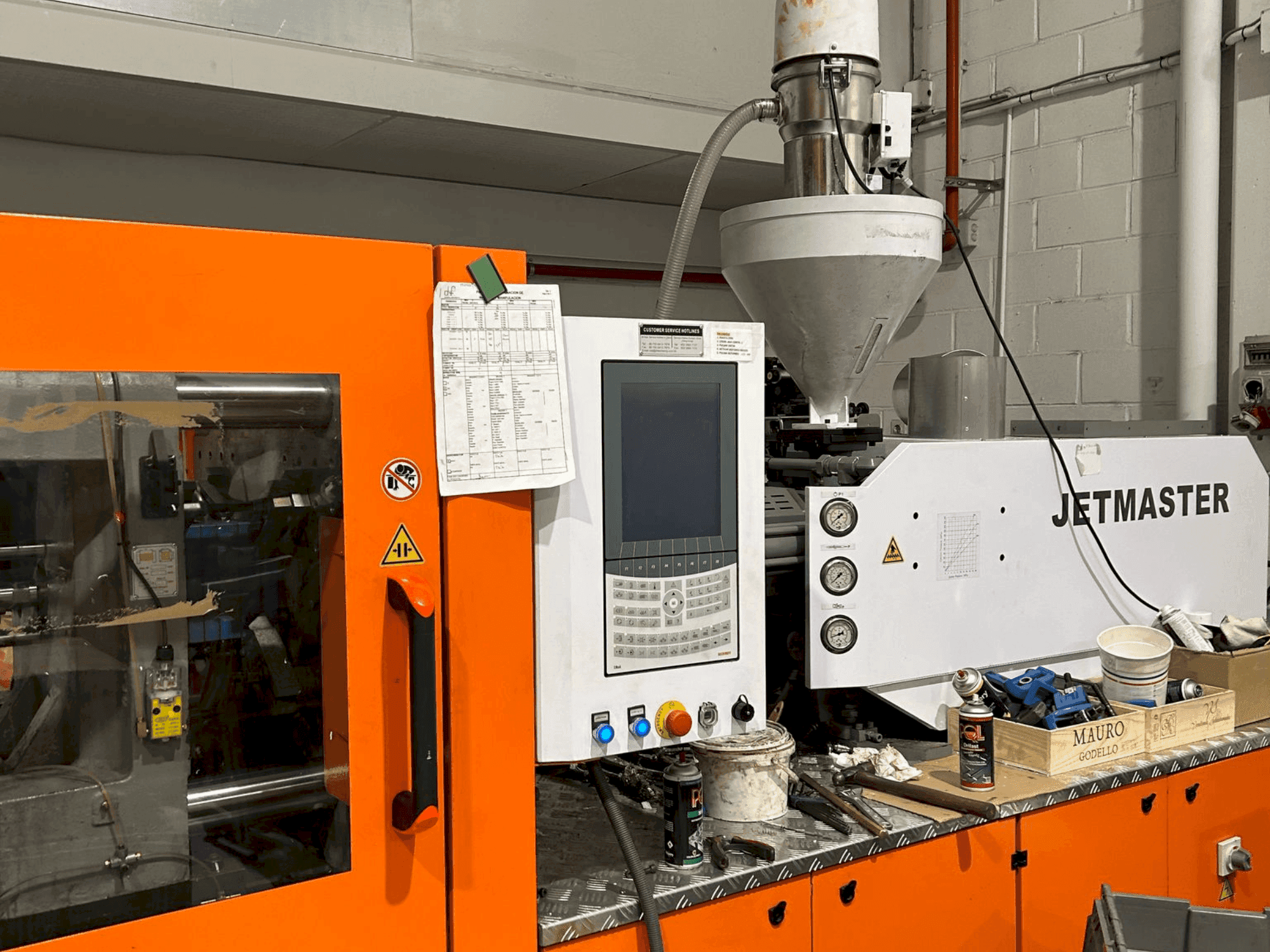 MACHINE_IMG_ALT_FRONT_VIEW