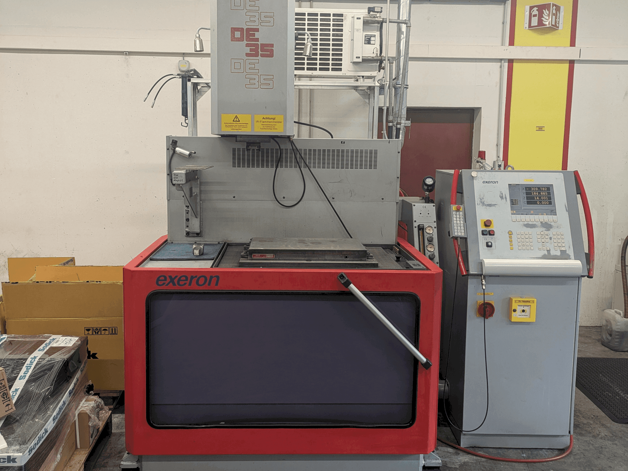 MACHINE_IMG_ALT_FRONT_VIEW