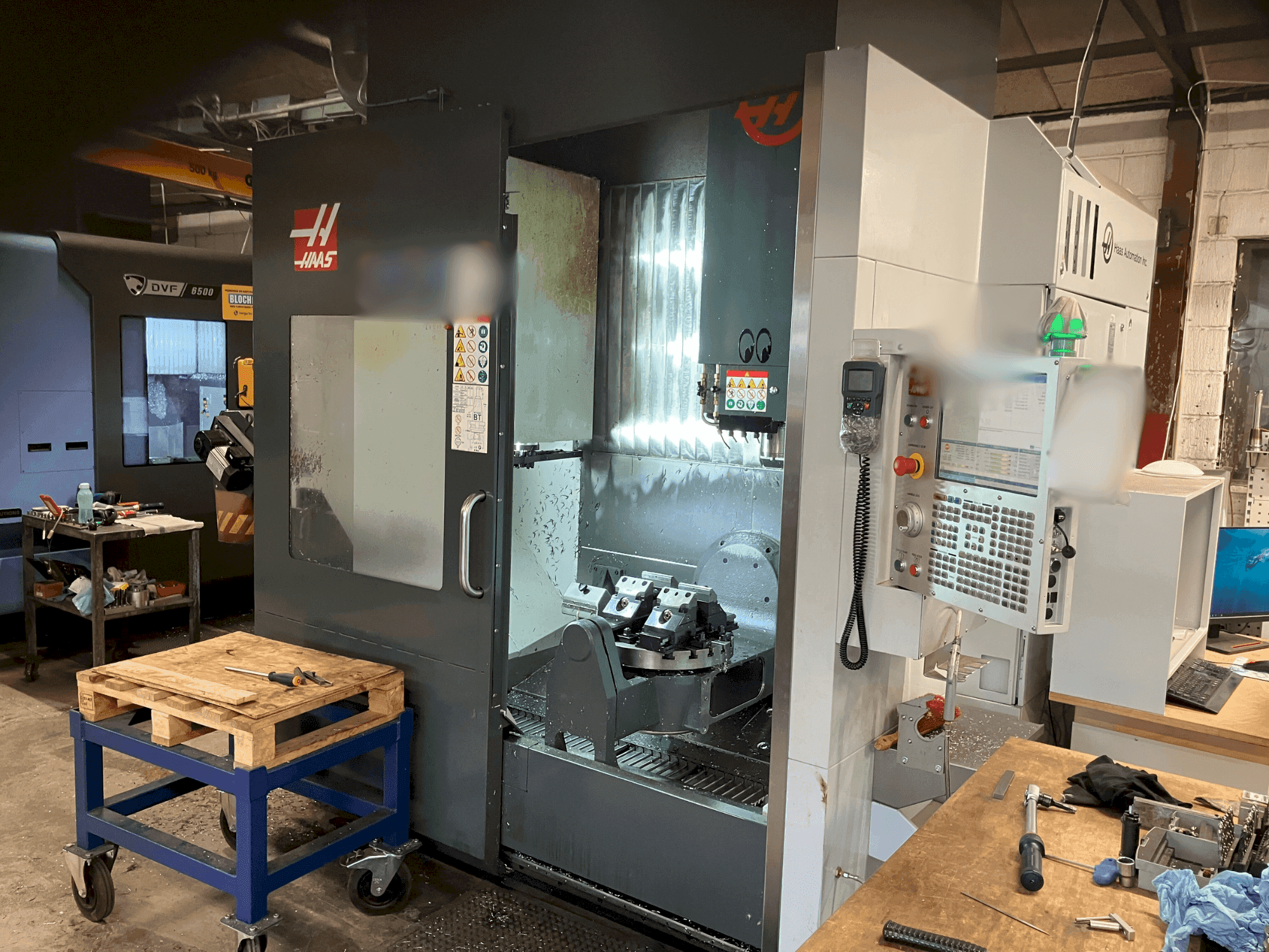 MACHINE_IMG_ALT_FRONT_VIEW