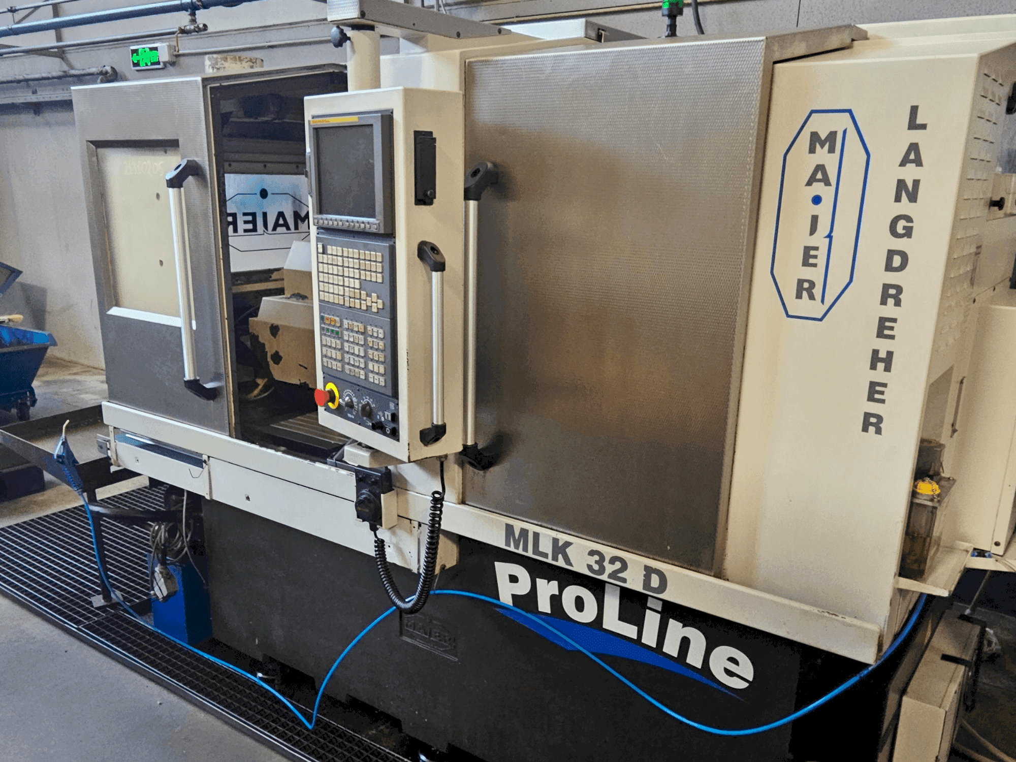 MACHINE_IMG_ALT_FRONT_VIEW