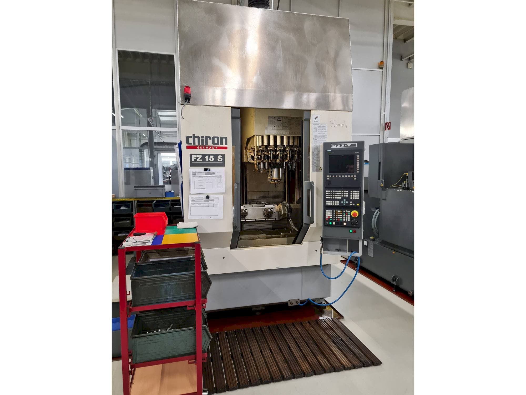 MACHINE_IMG_ALT_FRONT_VIEW