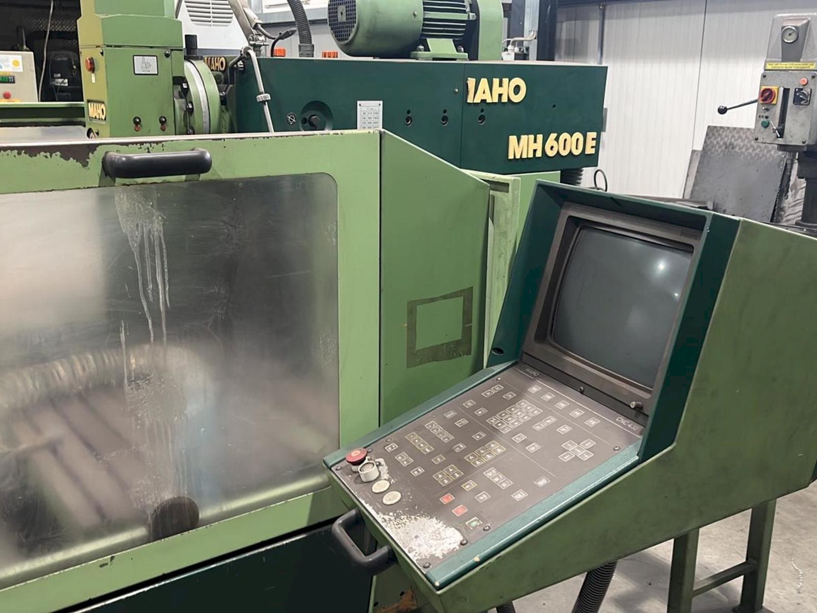 MACHINE_IMG_ALT_FRONT_VIEW