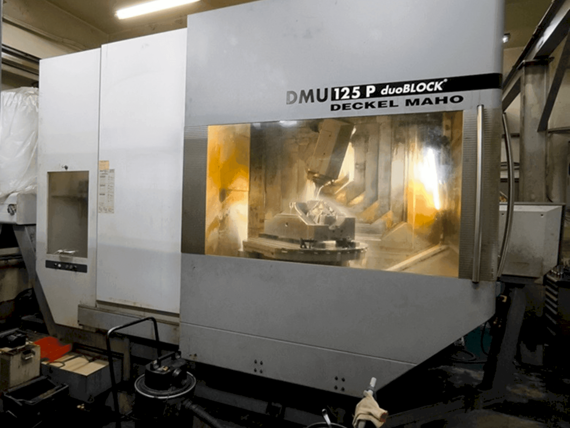 MACHINE_IMG_ALT_FRONT_VIEW