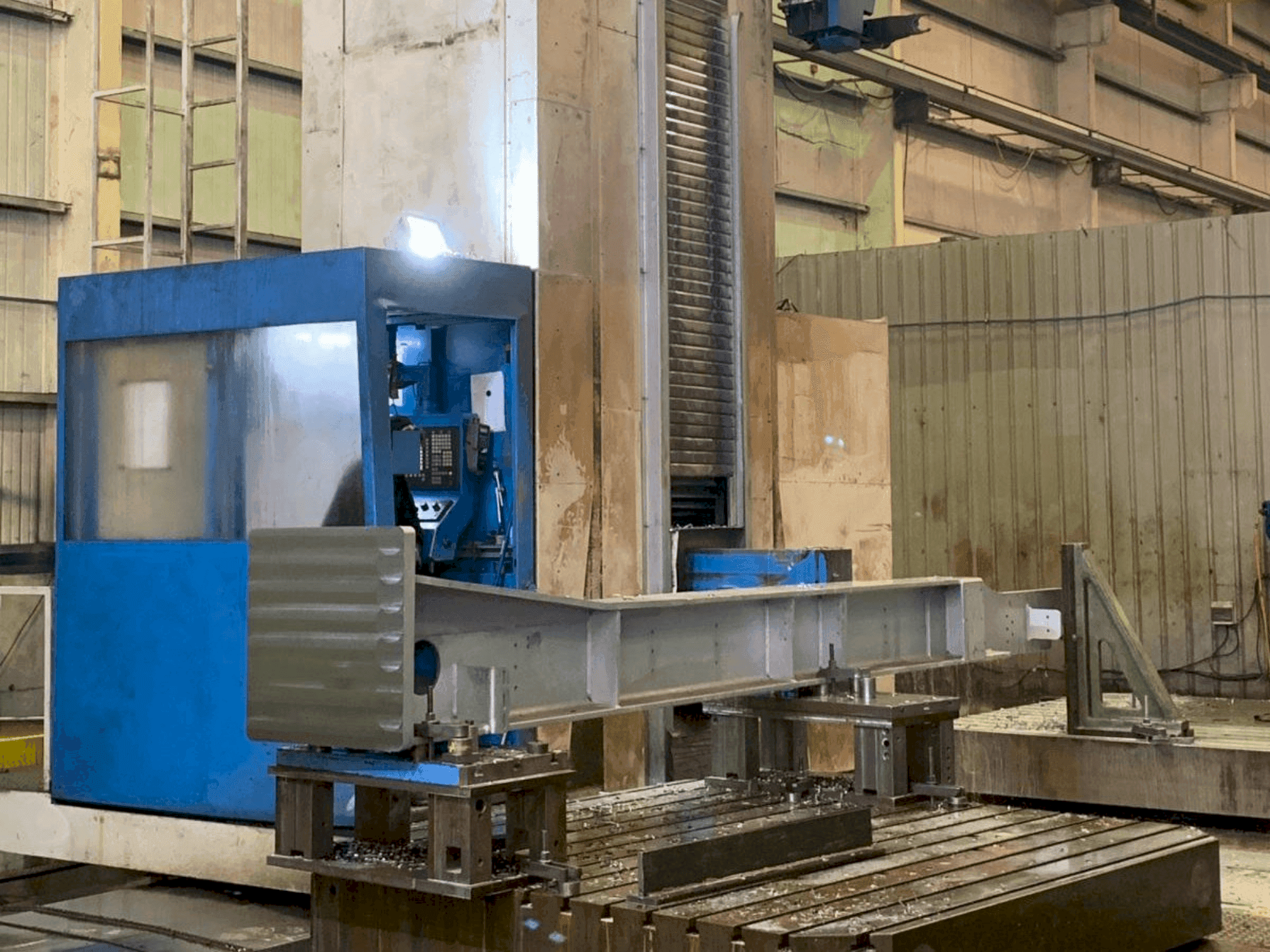 MACHINE_IMG_ALT_FRONT_VIEW