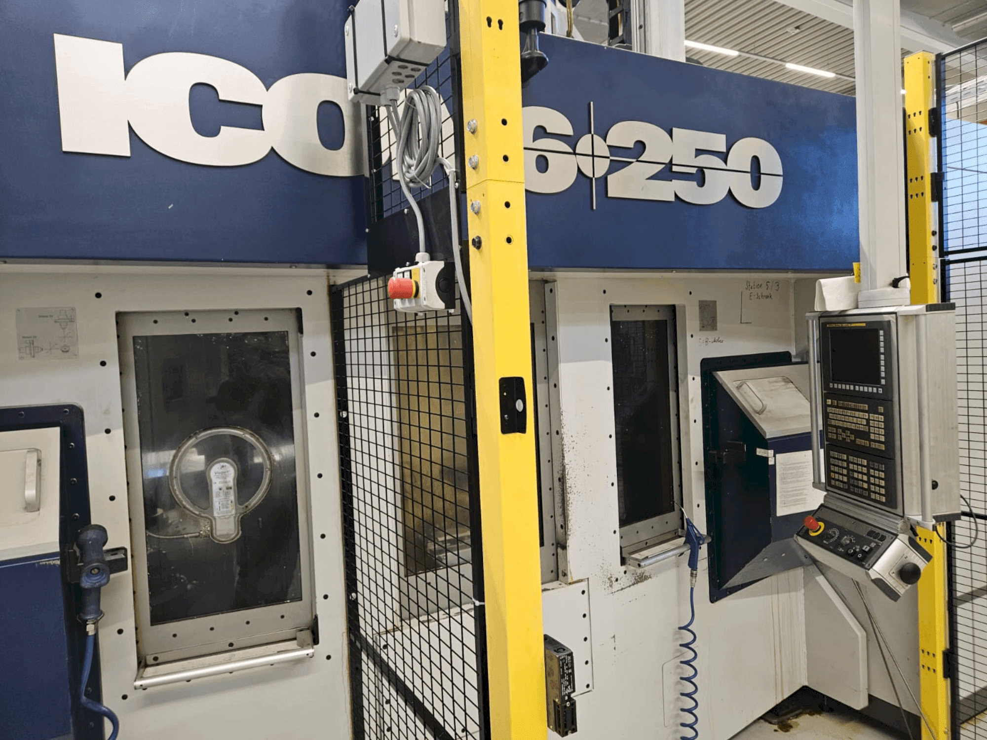 MACHINE_IMG_ALT_FRONT_VIEW