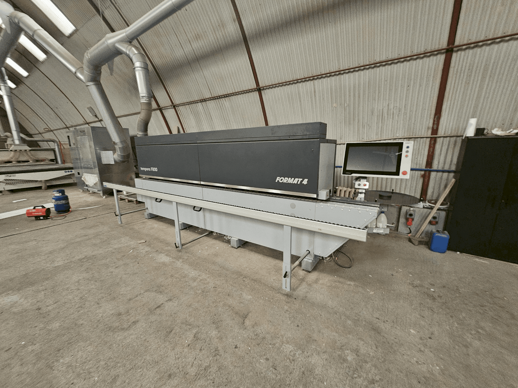 MACHINE_IMG_ALT_FRONT_VIEW