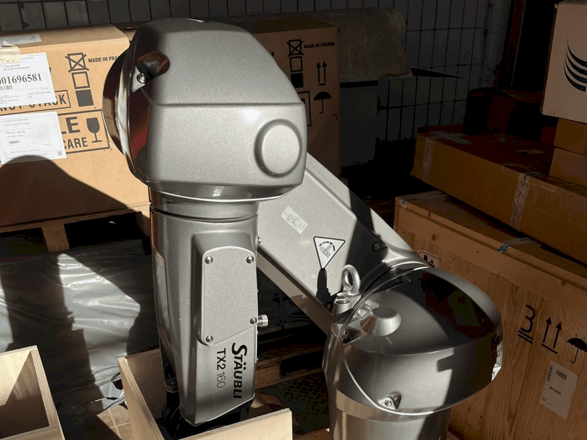 MACHINE_IMG_ALT_FRONT_VIEW