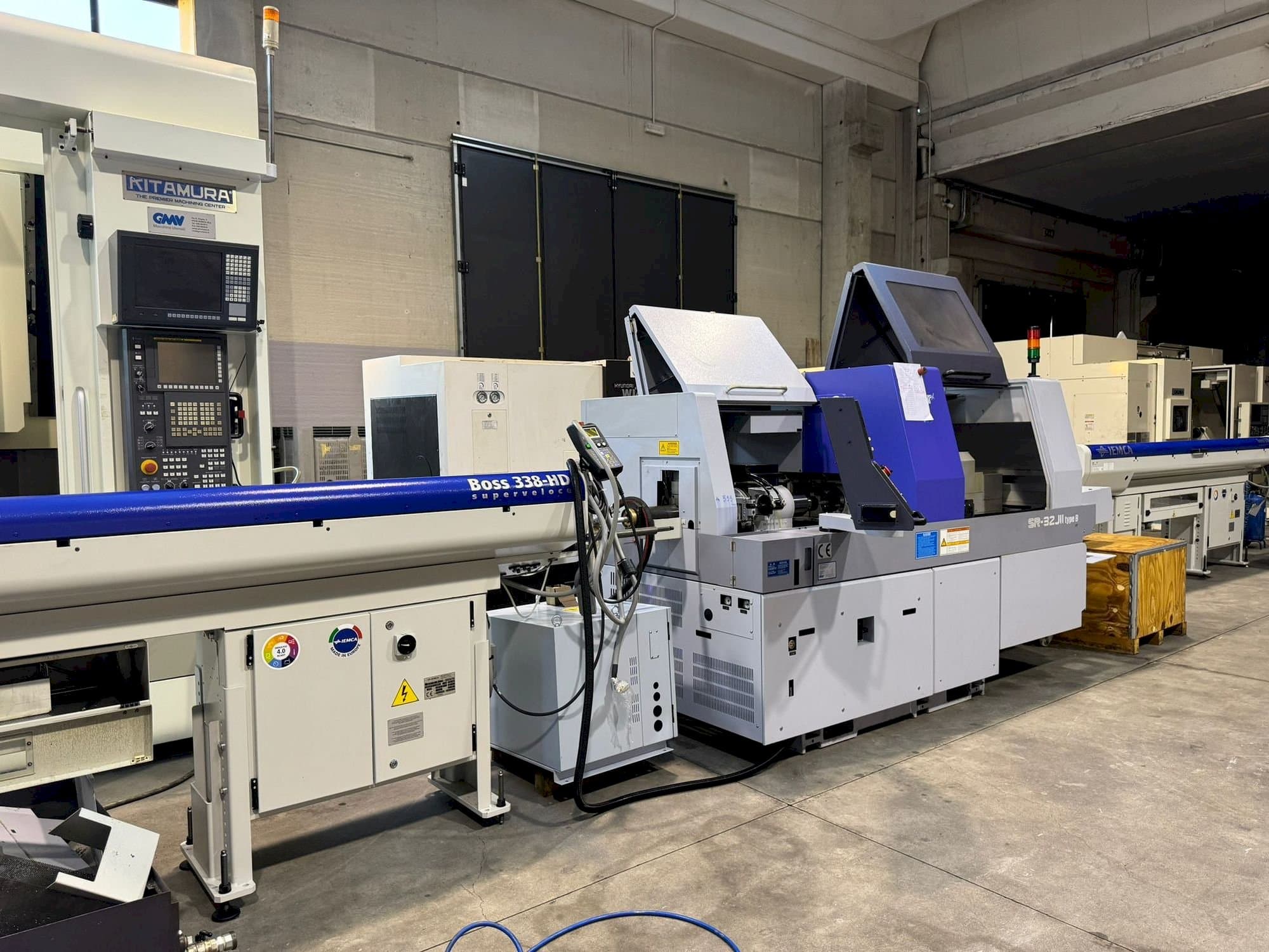 MACHINE_IMG_ALT_FRONT_VIEW