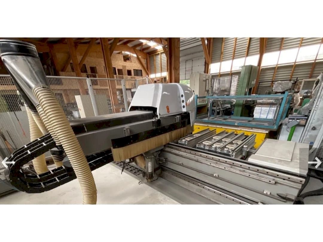 MACHINE_IMG_ALT_FRONT_VIEW