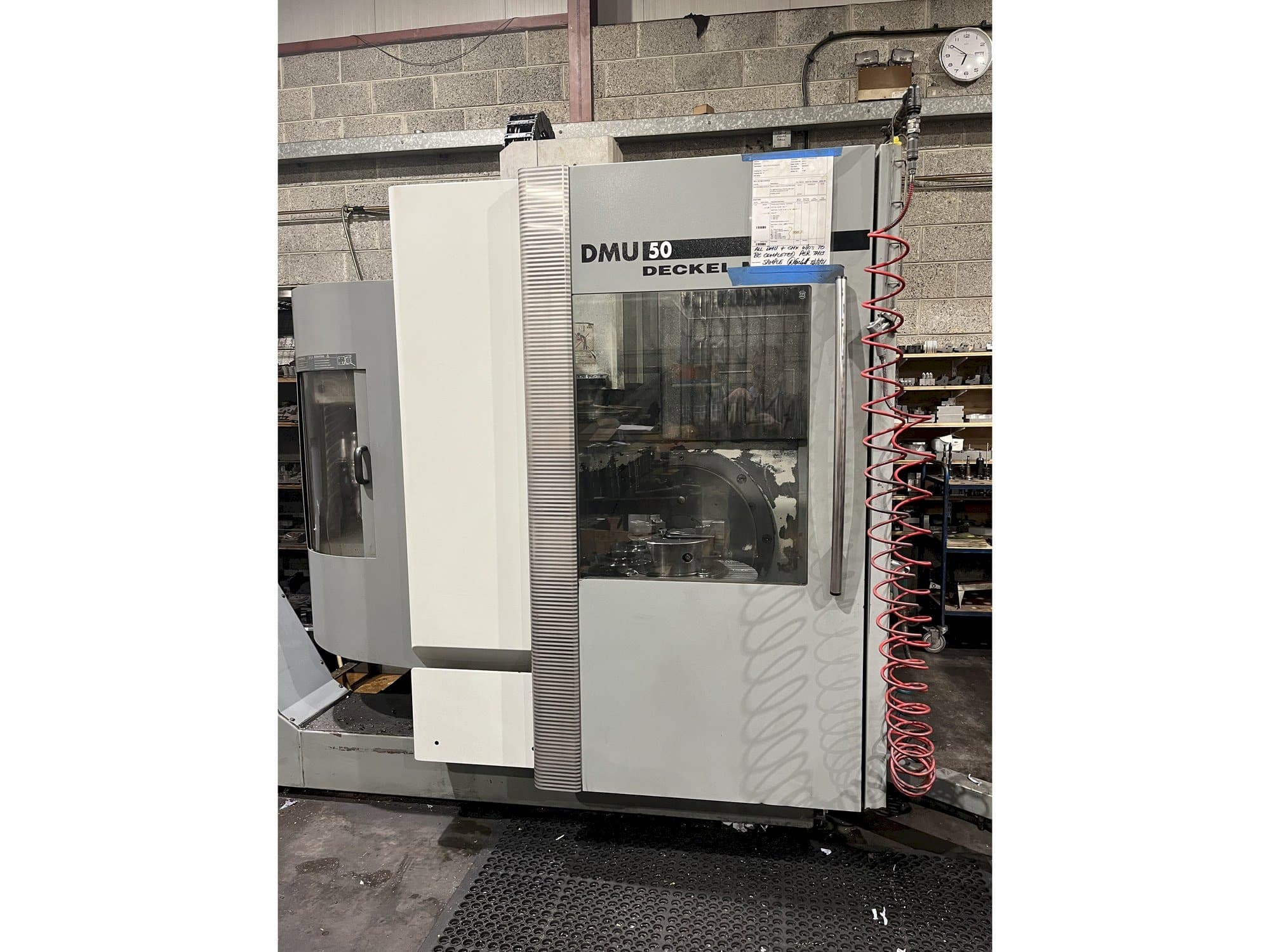 MACHINE_IMG_ALT_FRONT_VIEW