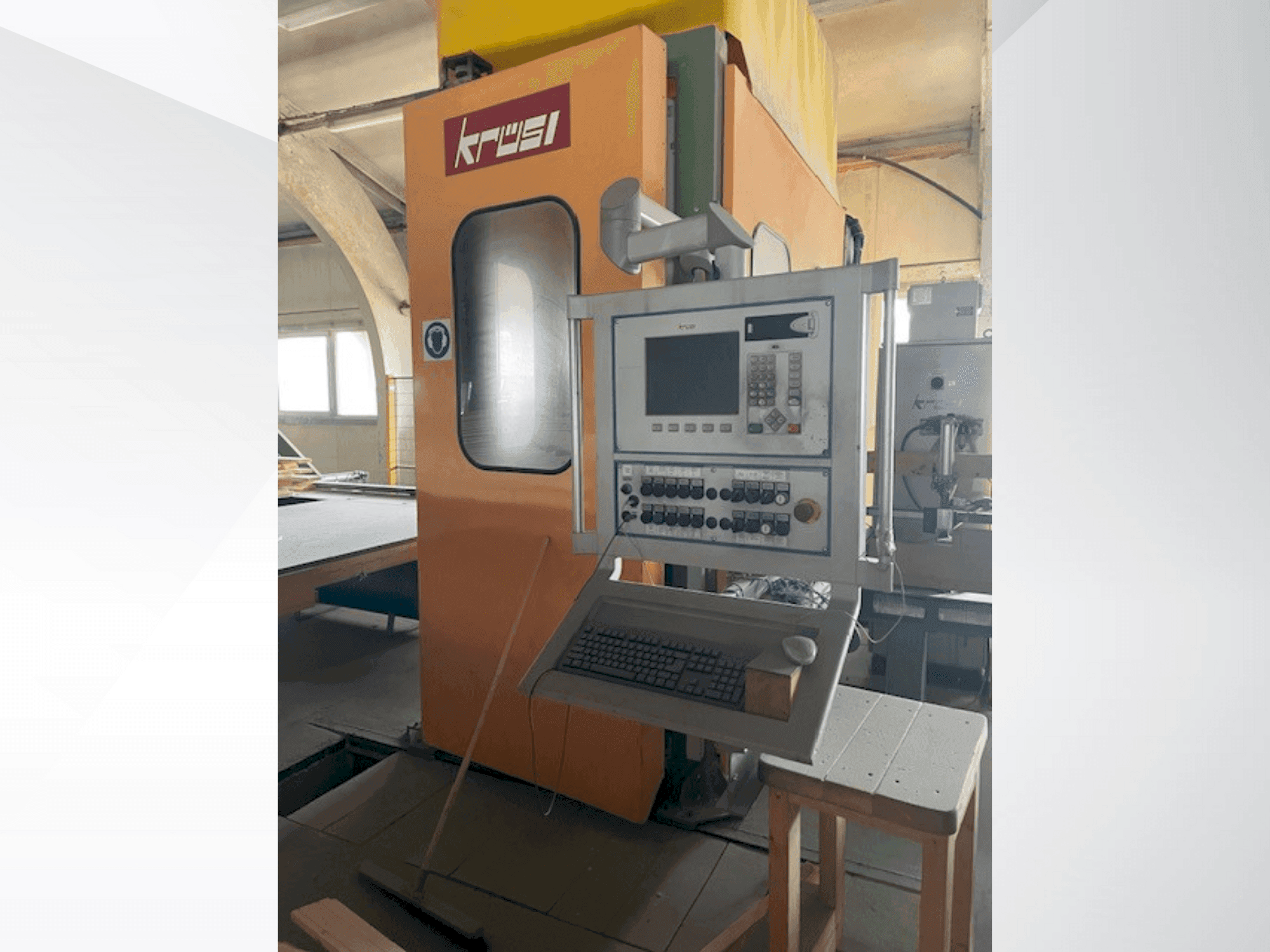 MACHINE_IMG_ALT_FRONT_VIEW