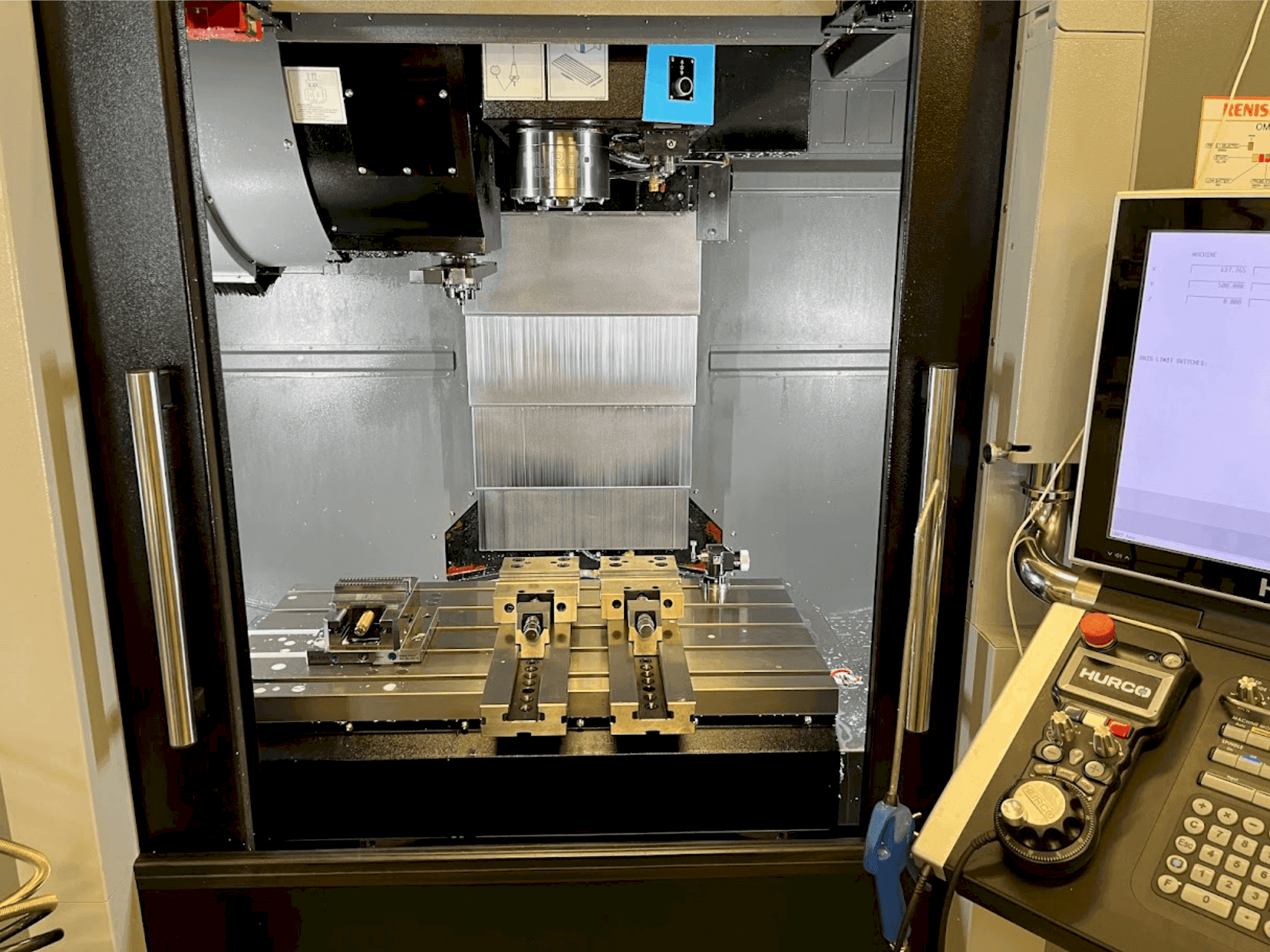 MACHINE_IMG_ALT_FRONT_VIEW