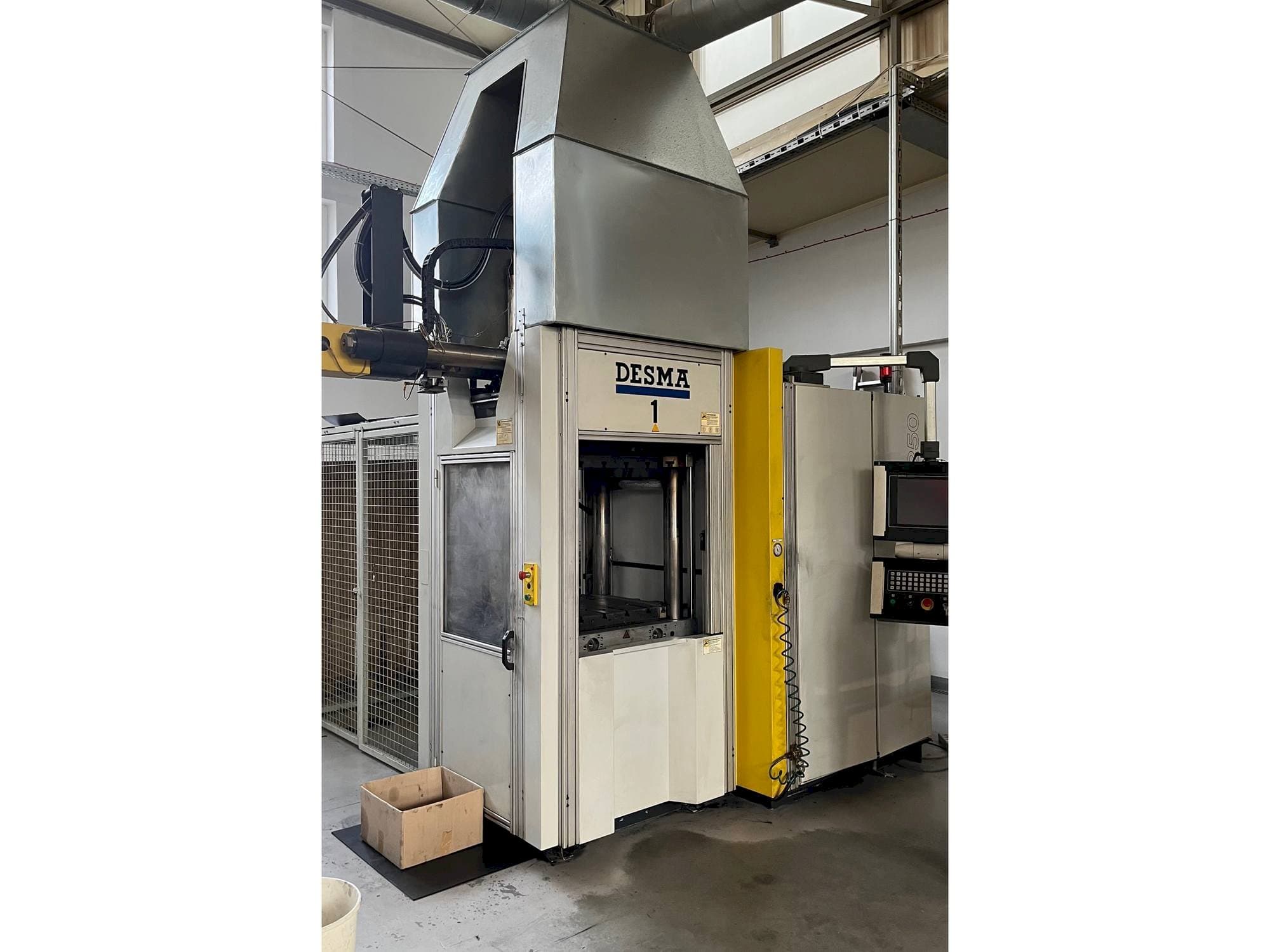 MACHINE_IMG_ALT_FRONT_VIEW