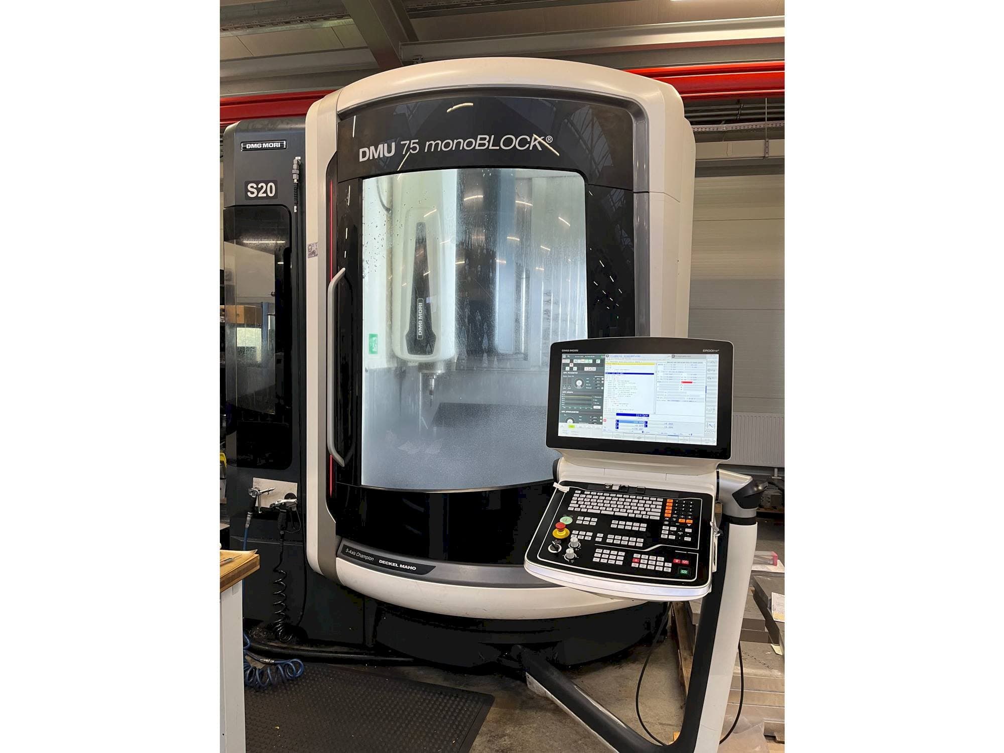 MACHINE_IMG_ALT_FRONT_VIEW