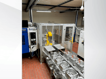 MACHINE_IMG_ALT_FRONT_VIEW