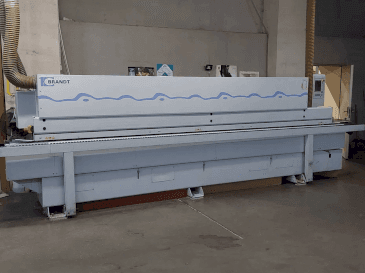 MACHINE_IMG_ALT_FRONT_VIEW