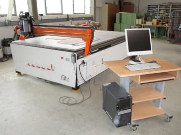 MACHINE_IMG_ALT_FRONT_VIEW