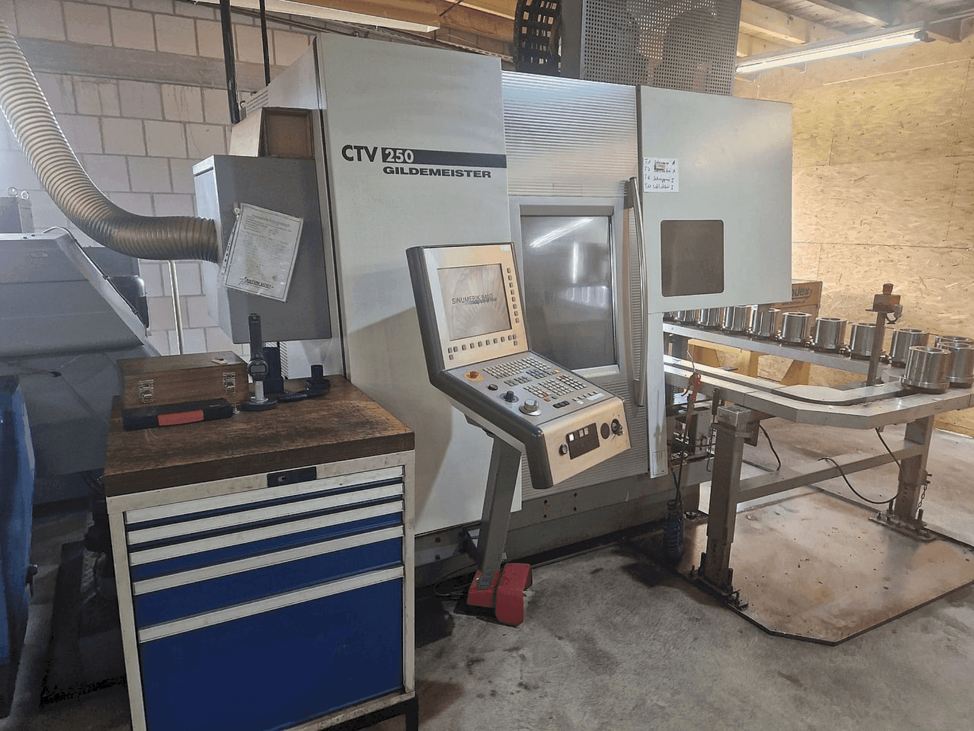 MACHINE_IMG_ALT_FRONT_VIEW