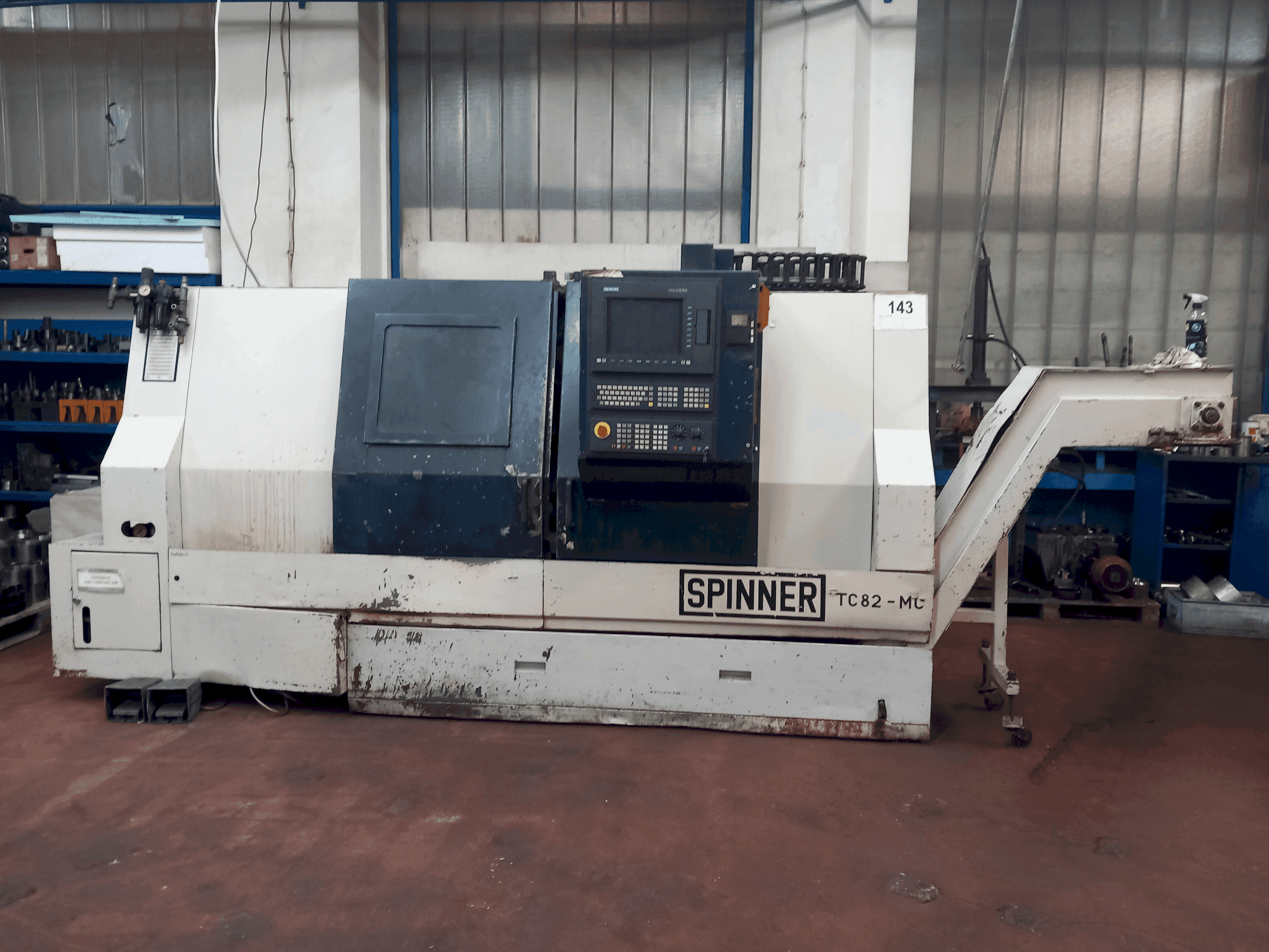MACHINE_IMG_ALT_FRONT_VIEW