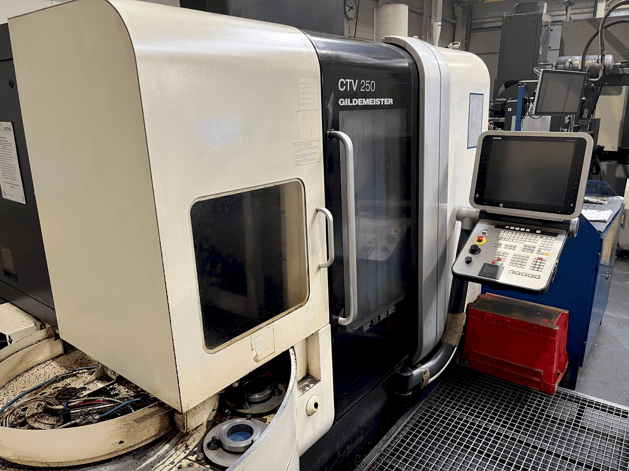 MACHINE_IMG_ALT_FRONT_VIEW