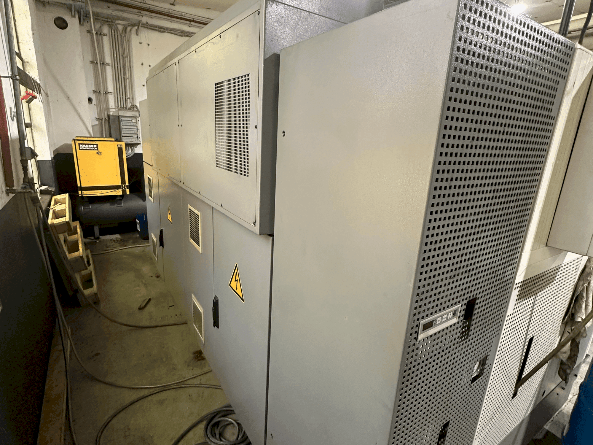 MACHINE_IMG_ALT_BACK_VIEW