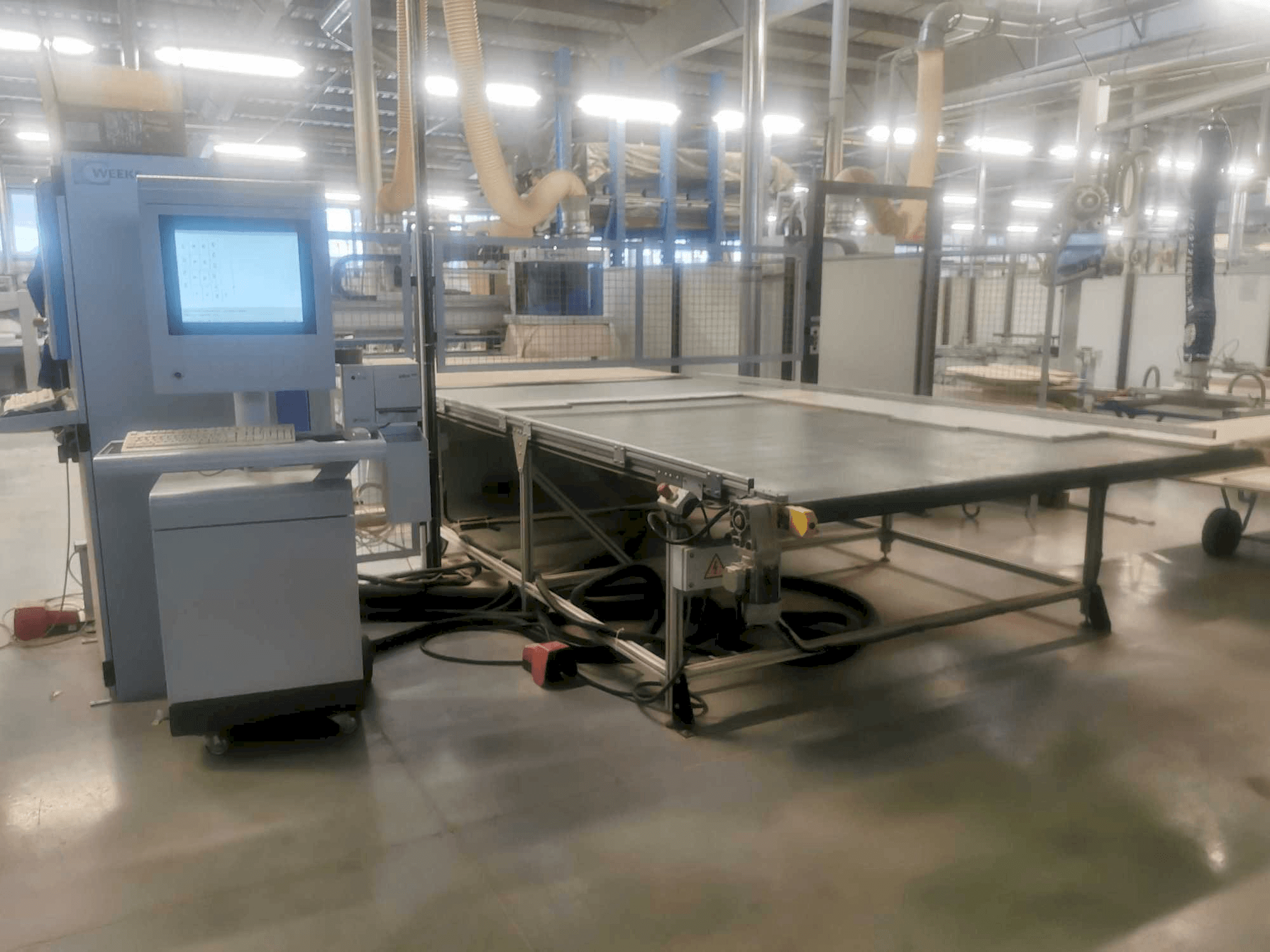 MACHINE_IMG_ALT_FRONT_VIEW