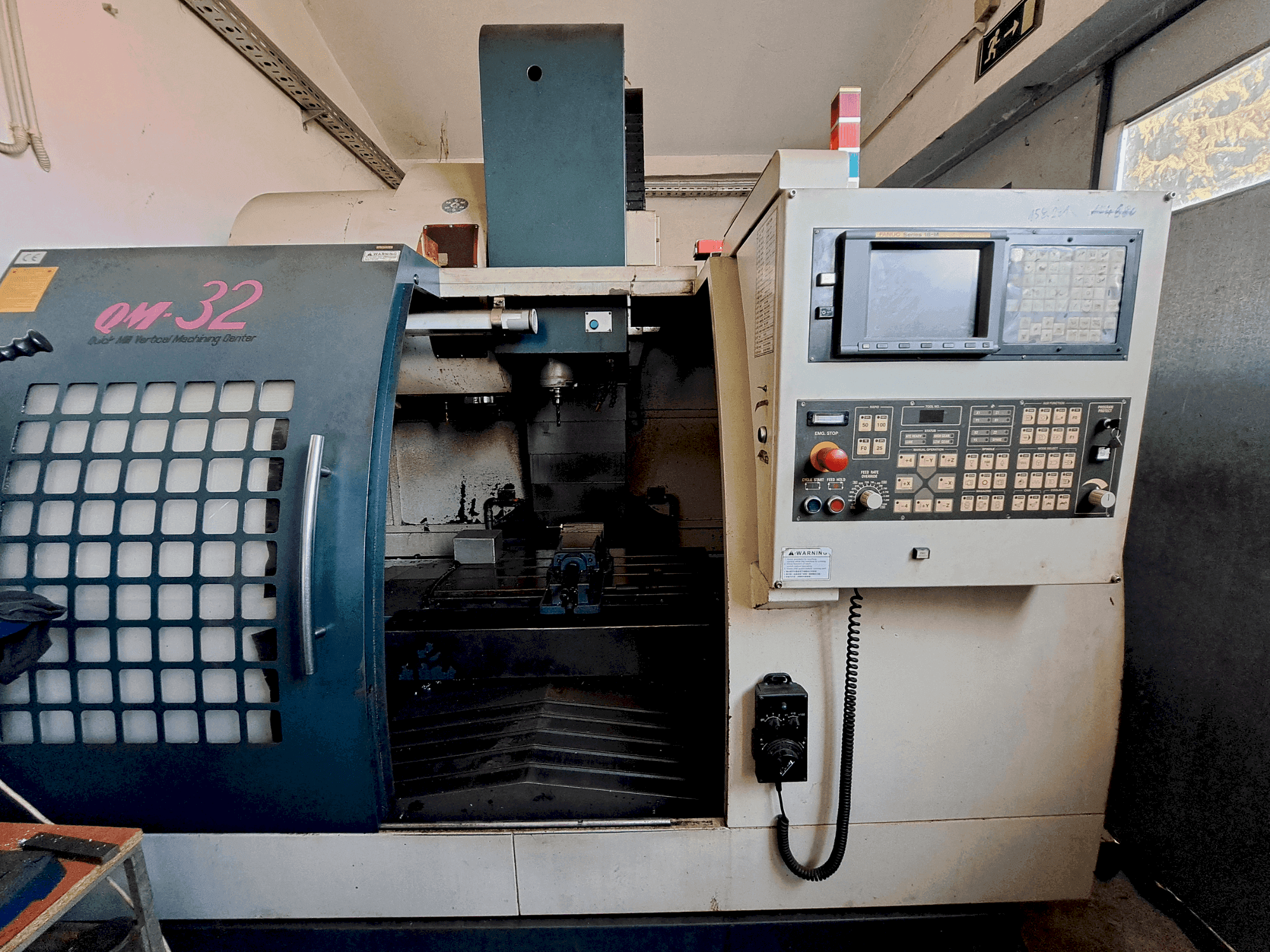 MACHINE_IMG_ALT_FRONT_VIEW