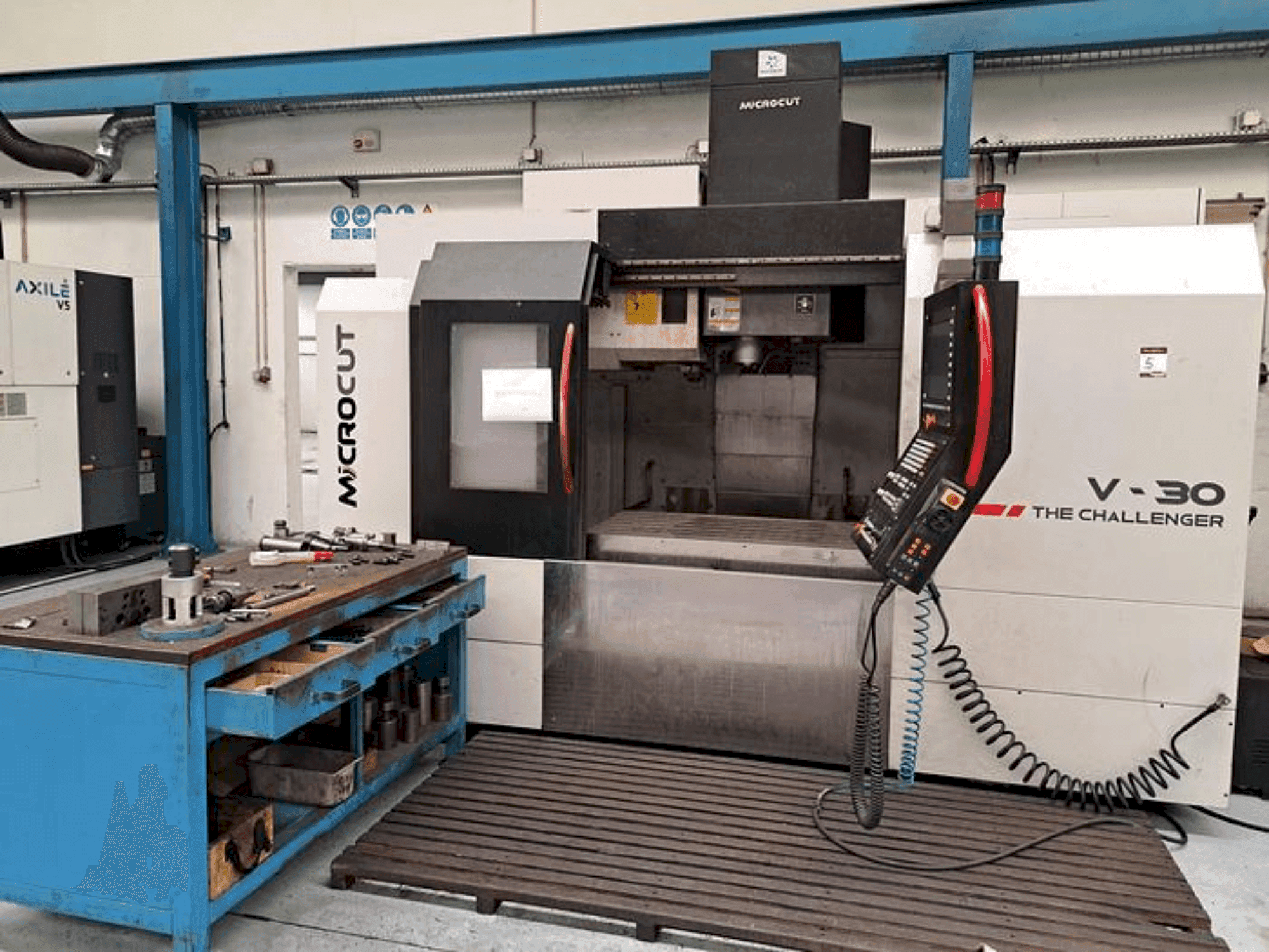 MACHINE_IMG_ALT_FRONT_VIEW