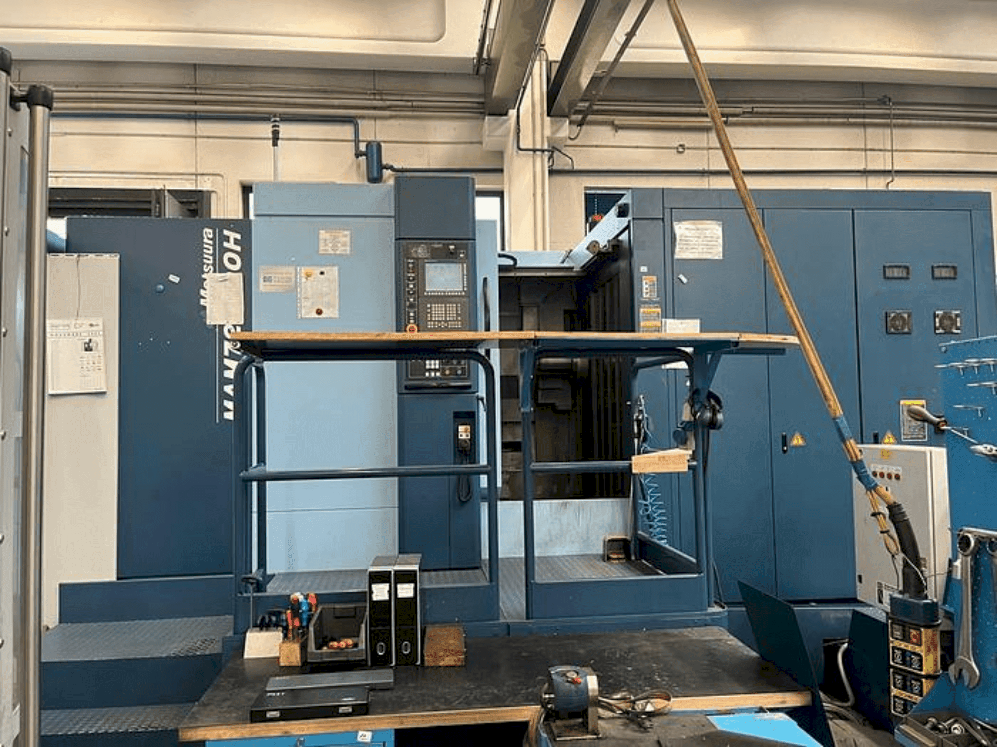 MACHINE_IMG_ALT_FRONT_VIEW