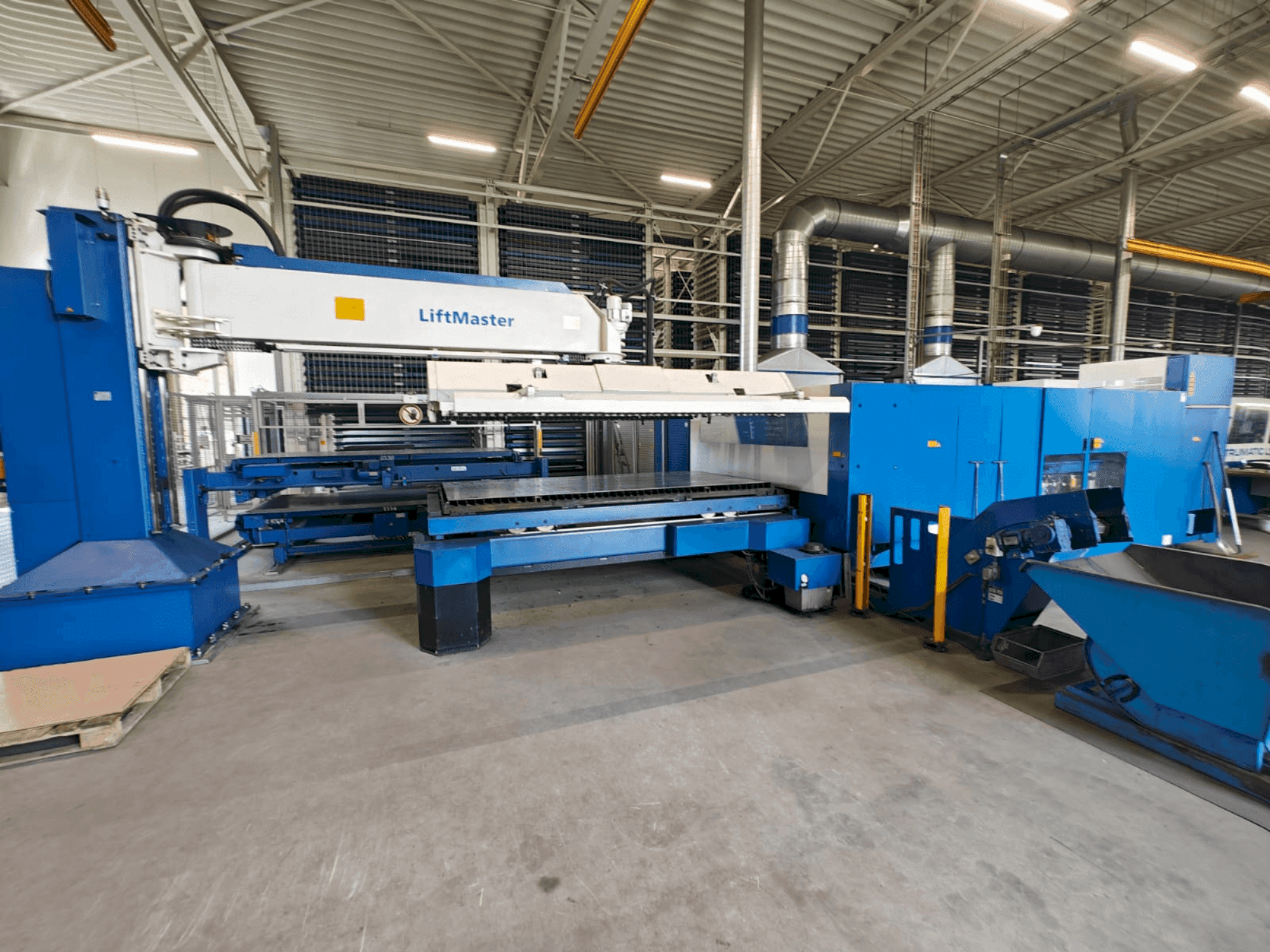 MACHINE_IMG_ALT_FRONT_VIEW