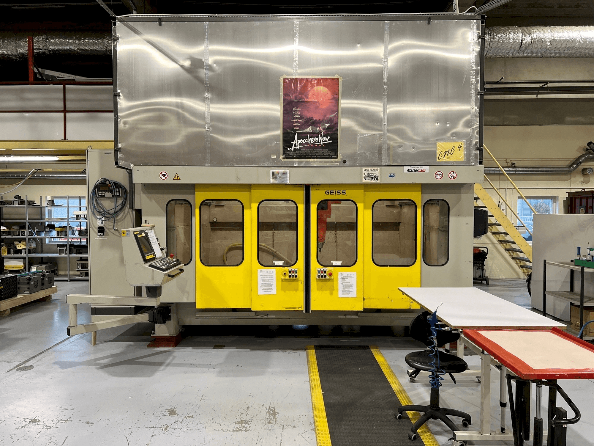 Front view of GEISS FZ 2000x1000 machine